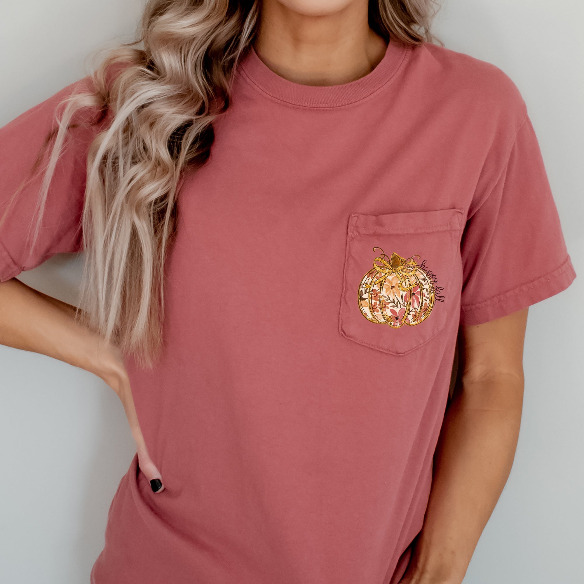 Happy Fall Pumpkin Thanksgiving Flowers Graphic Pocket Vintage Autumn Floral Edition Comfort Colors Tee
