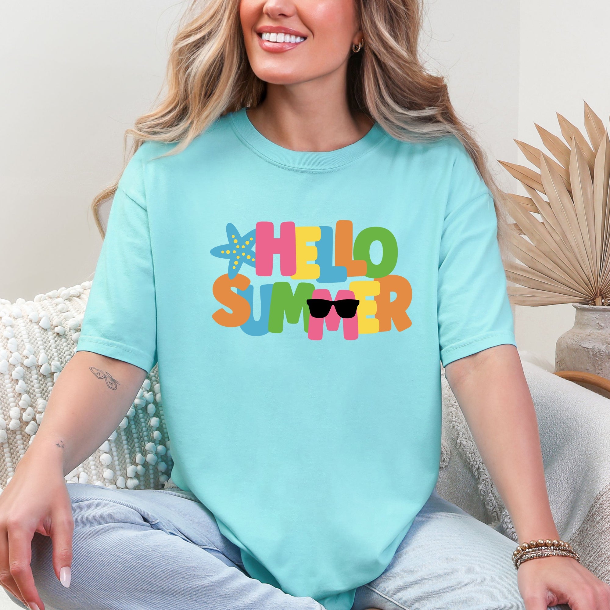 Hello Summer Colorful Retro Beach Vibes Festival Print Summer Splash Edition Comfort Colors Tee