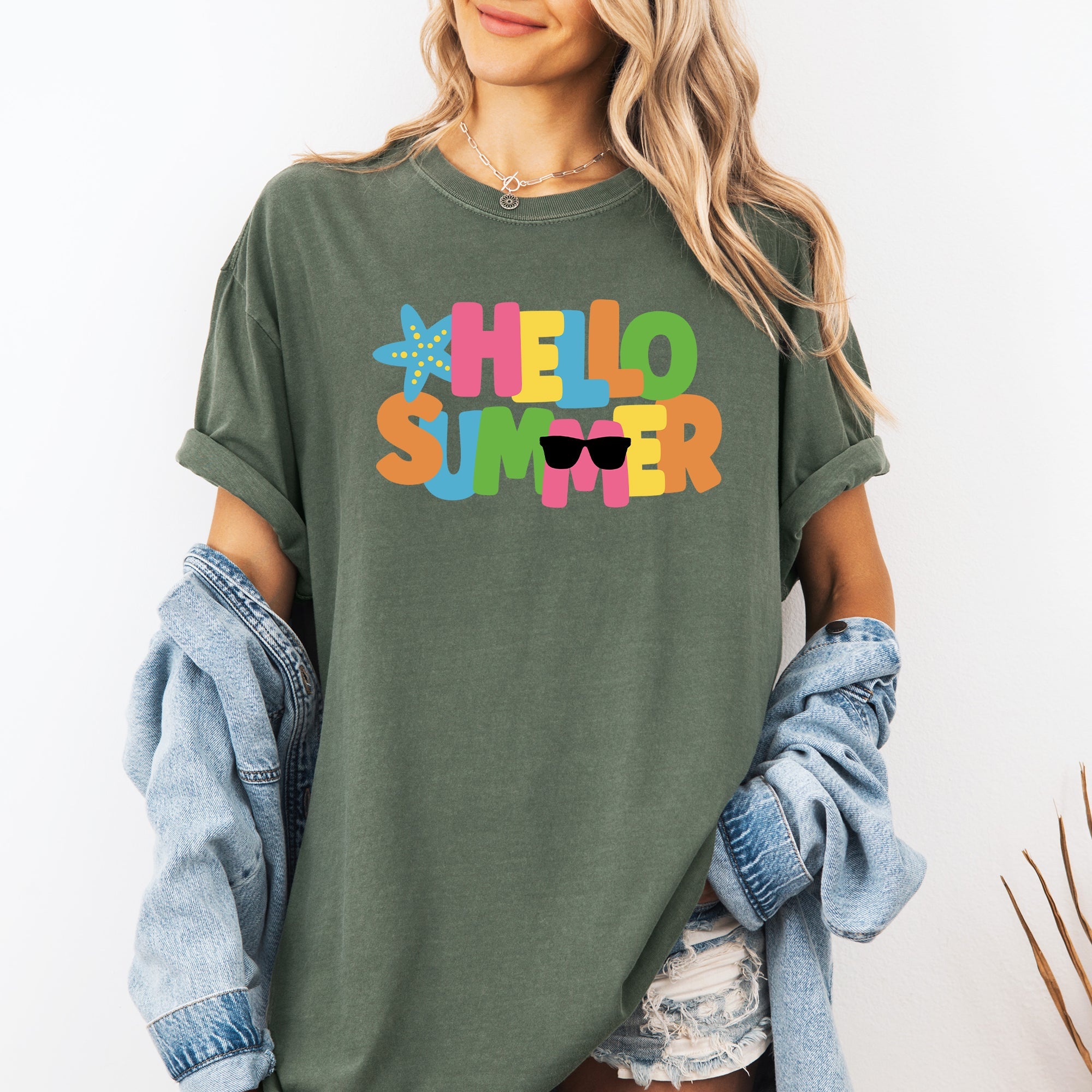 Hello Summer Colorful Retro Beach Vibes Festival Print Summer Splash Edition Comfort Colors Tee