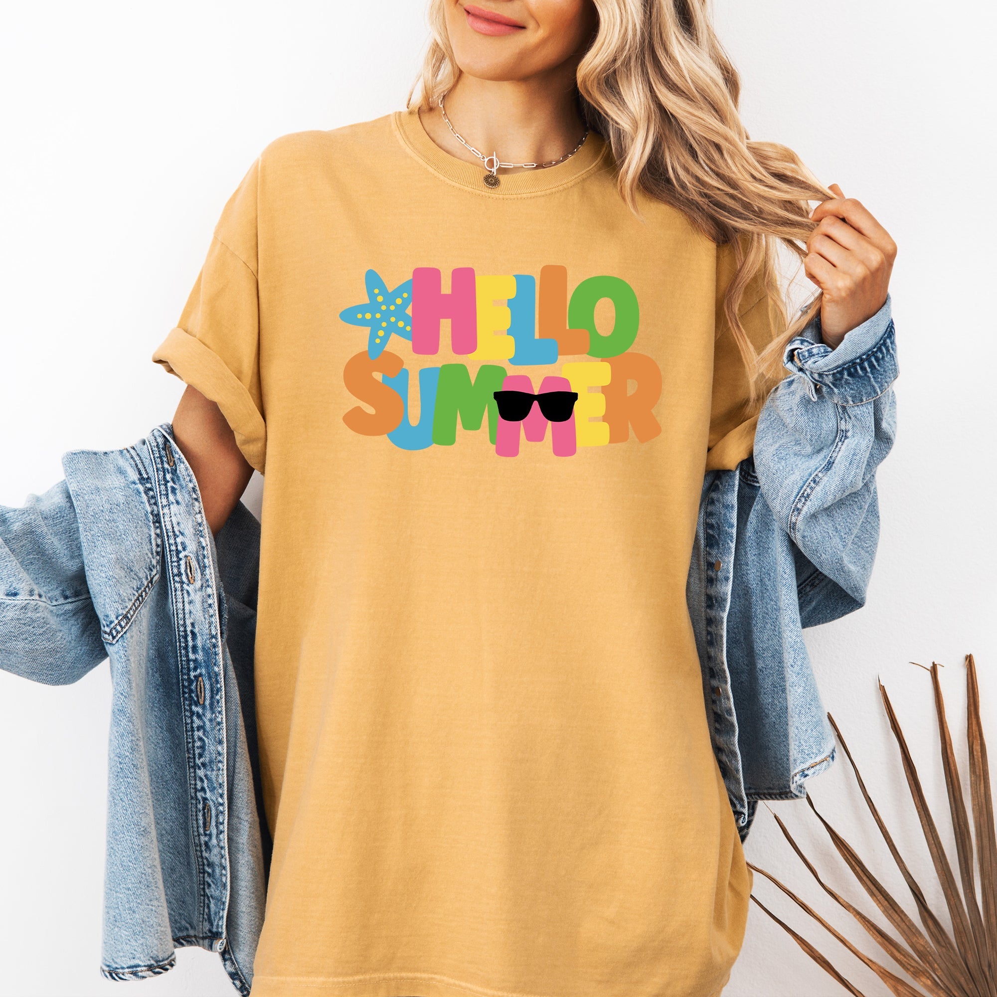 Hello Summer Colorful Retro Beach Vibes Festival Print Summer Splash Edition Comfort Colors Tee