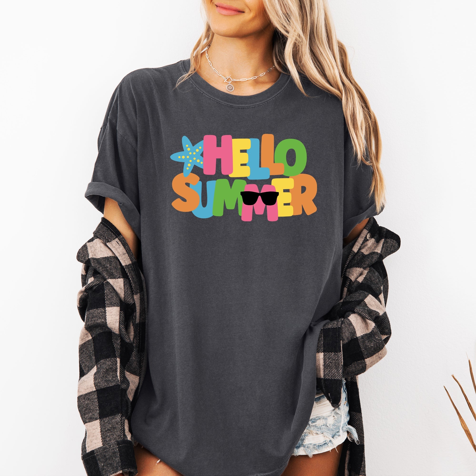 Hello Summer Colorful Retro Beach Vibes Festival Print Summer Splash Edition Comfort Colors Tee