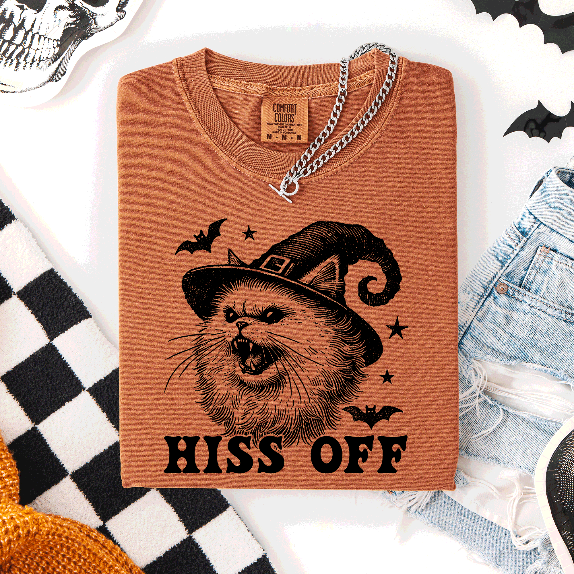 Hiss Off Cat Halloween Witch Funny For Cat Lovers And Halloween Enthusiasts Comfort Colors Tee