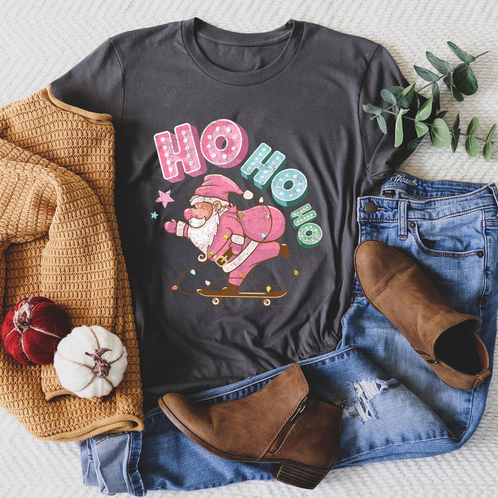 Ho Ho Ho Pink Skateboarding Santa Christmas Retro Vintage Bold Limited Classic Graphic Tee
