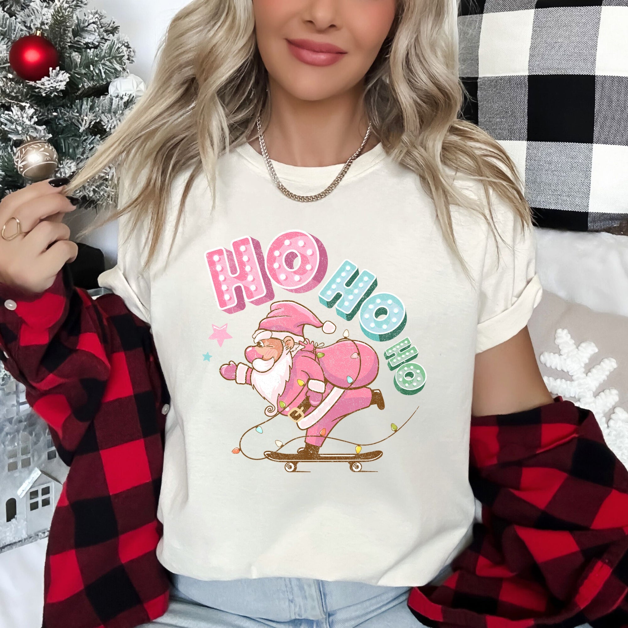 Ho Ho Ho Pink Skateboarding Santa Christmas Retro Vintage Bold Limited Classic Graphic Tee