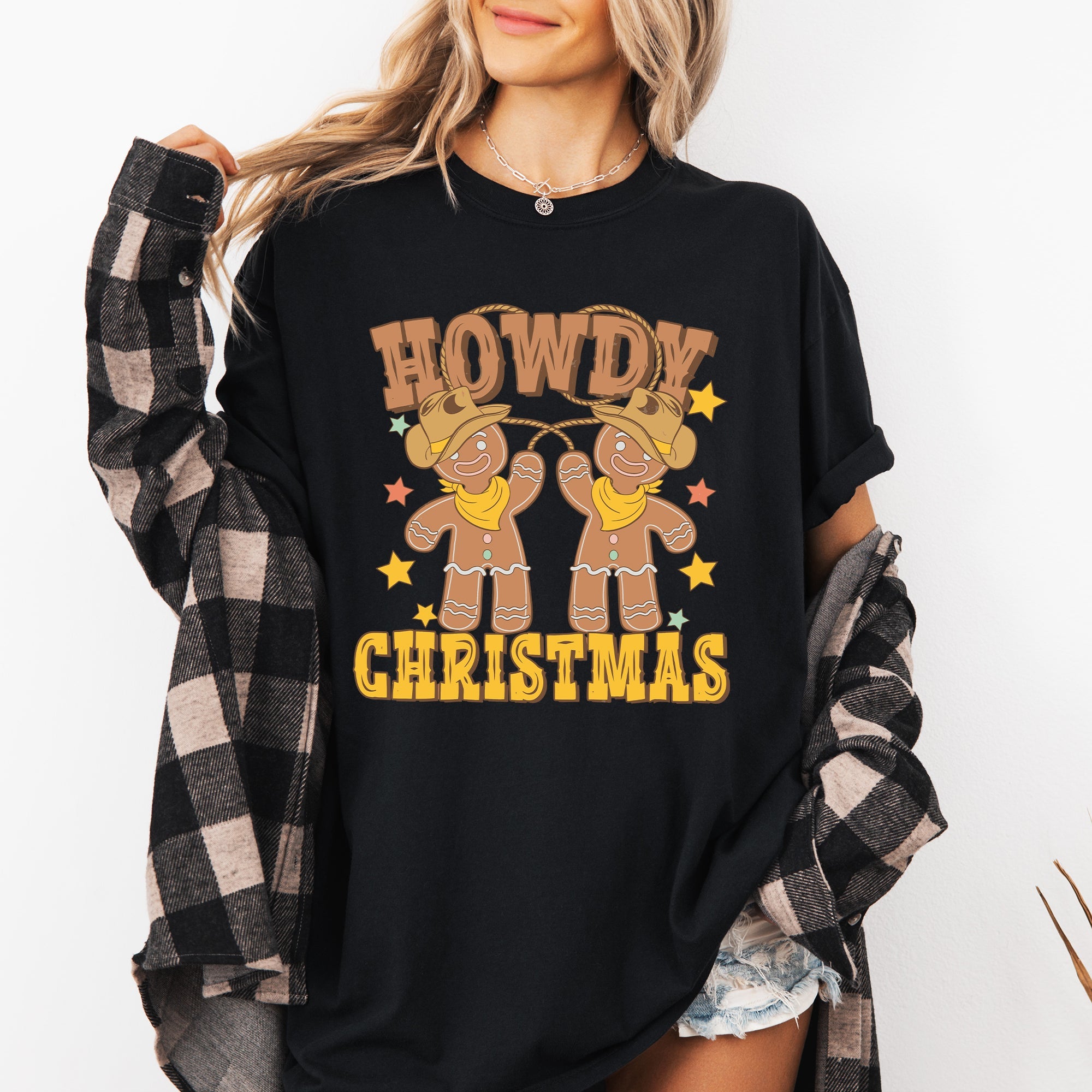Howdy Christmas Gingerbread Men Western Cowboy Vintage Rustic Americana Celebration Comfort Colors Tee