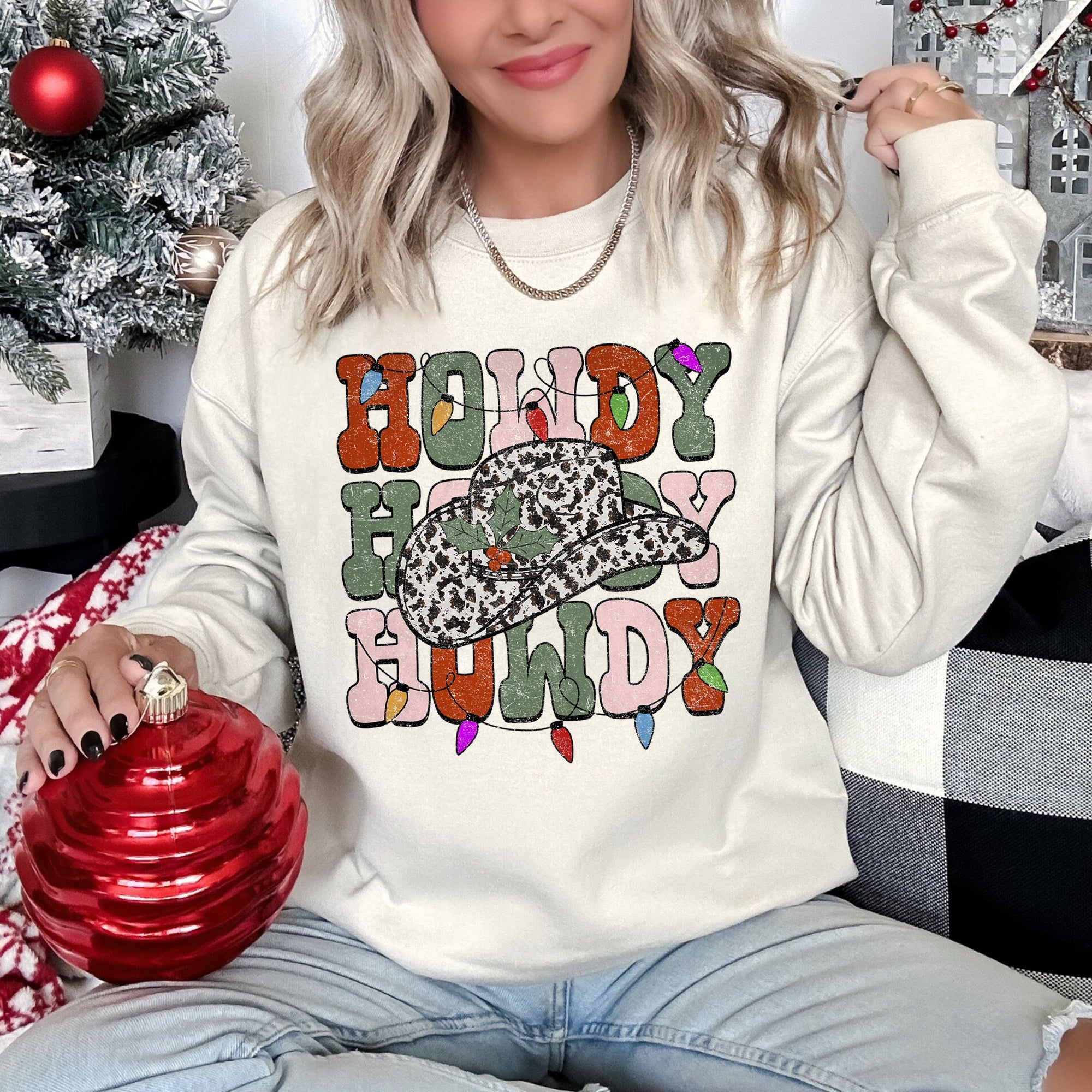 Howdy Christmas Leopard Print Cowboy Hat Retro Text Graphic Seasonal Holiday Sweatshirt