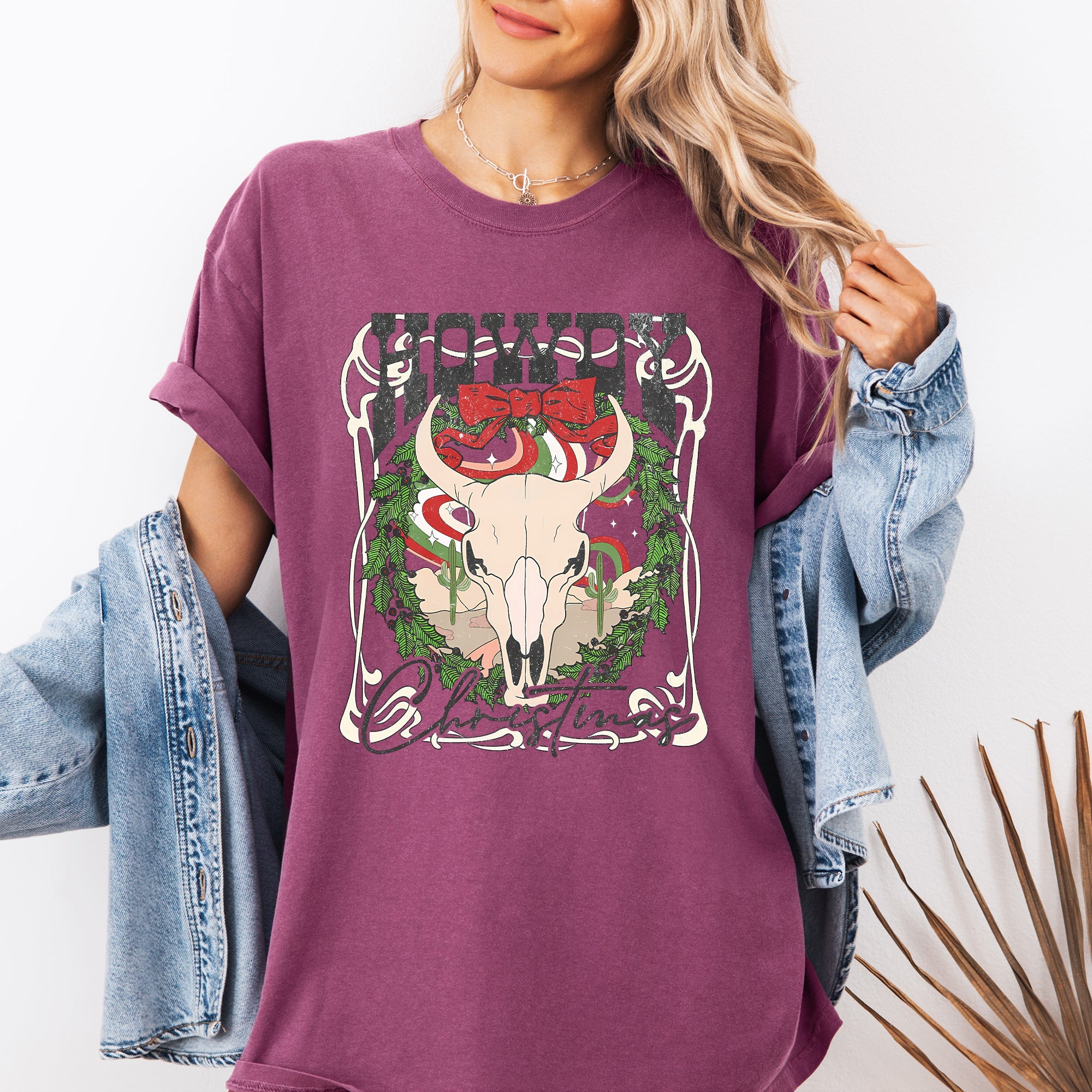Howdy Christmas Skull Western Cowboy Vintage Holiday Western Illustration Comfort Colors Tee