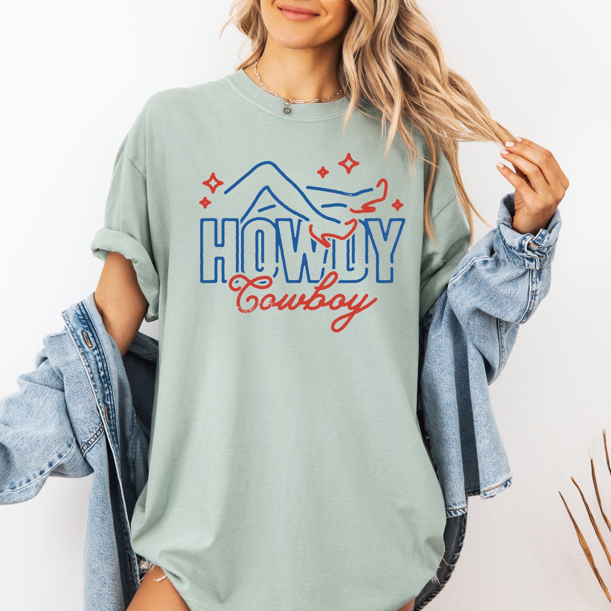 Howdy Cowboy Neon Las Vegas Retro Western Country Vintage Classic Comfort Colors Tee