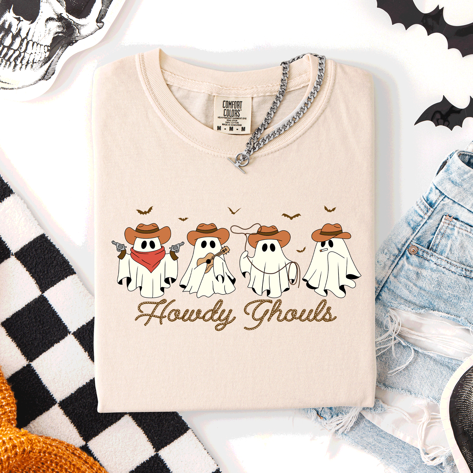Howdy Ghouls, Cowboy Ghosts Western Halloween Scene With Vintage Sunset Graphics Comfort Colors Tee