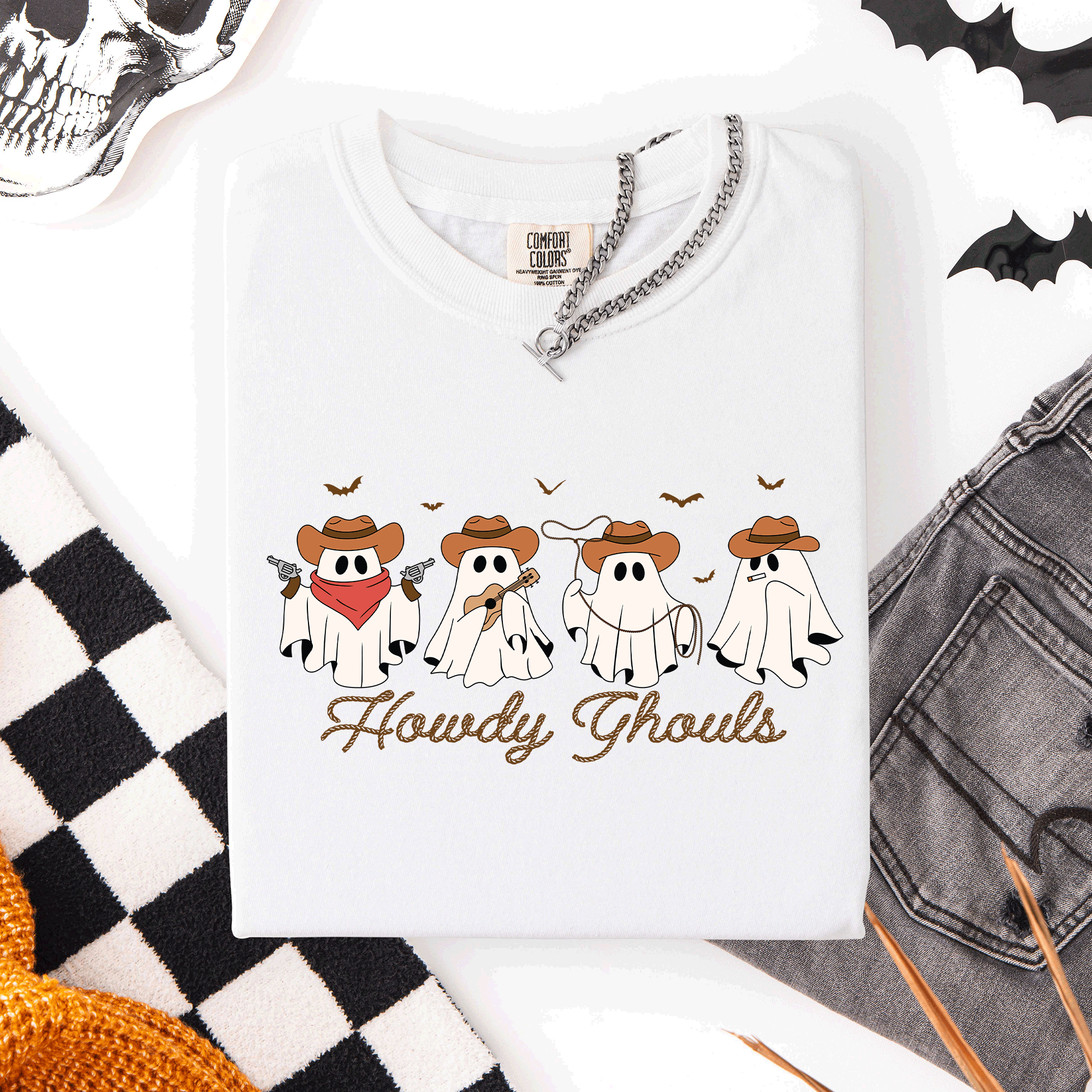 Howdy Ghouls, Cowboy Ghosts Western Halloween Scene With Vintage Sunset Graphics Comfort Colors Tee