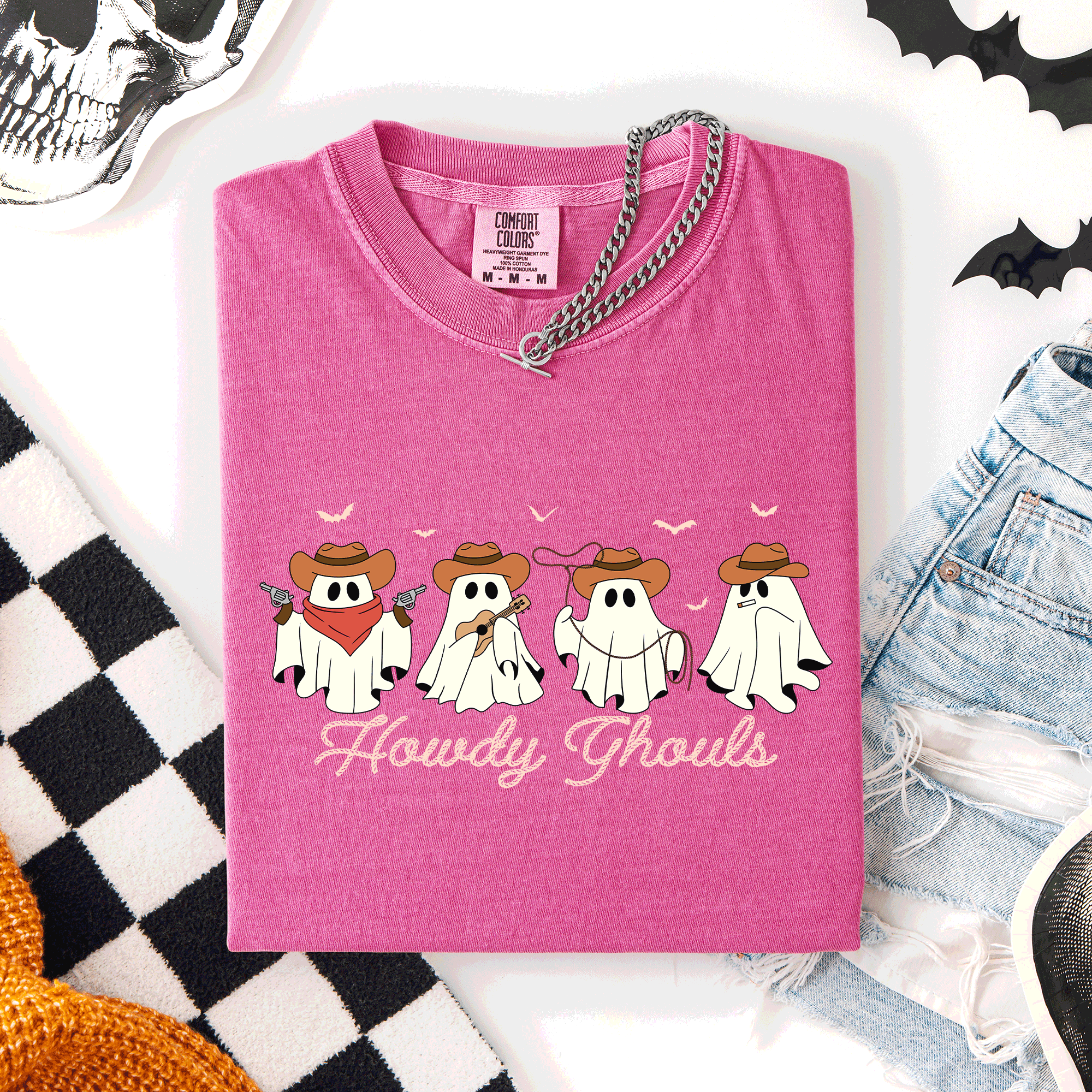 Howdy Ghouls, Cowboy Ghosts Western Halloween Scene With Vintage Sunset Graphics Comfort Colors Tee
