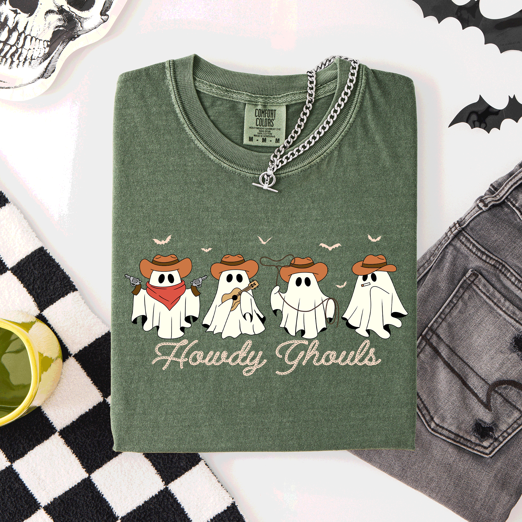 Howdy Ghouls, Cowboy Ghosts Western Halloween Scene With Vintage Sunset Graphics Comfort Colors Tee