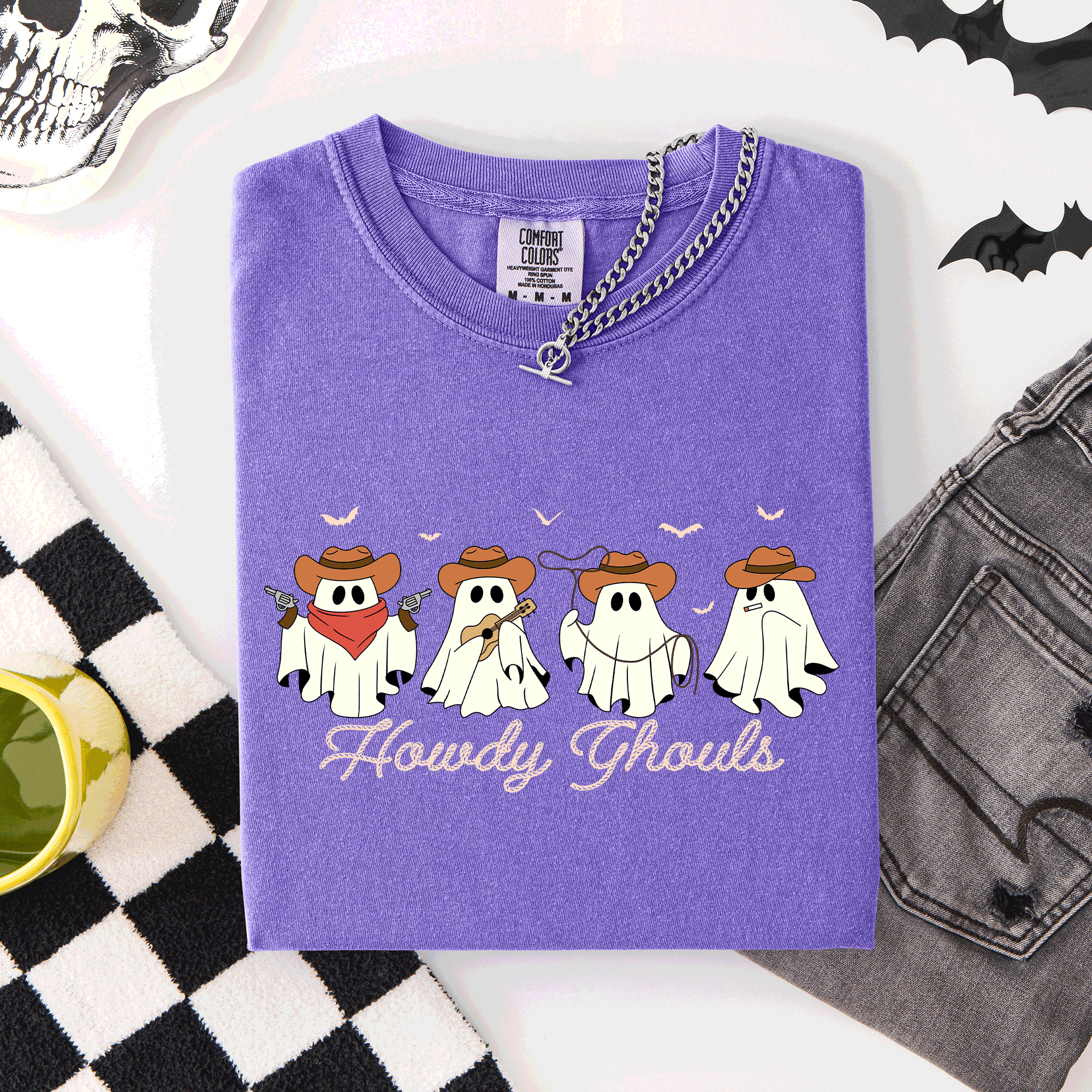 Howdy Ghouls, Cowboy Ghosts Western Halloween Scene With Vintage Sunset Graphics Comfort Colors Tee