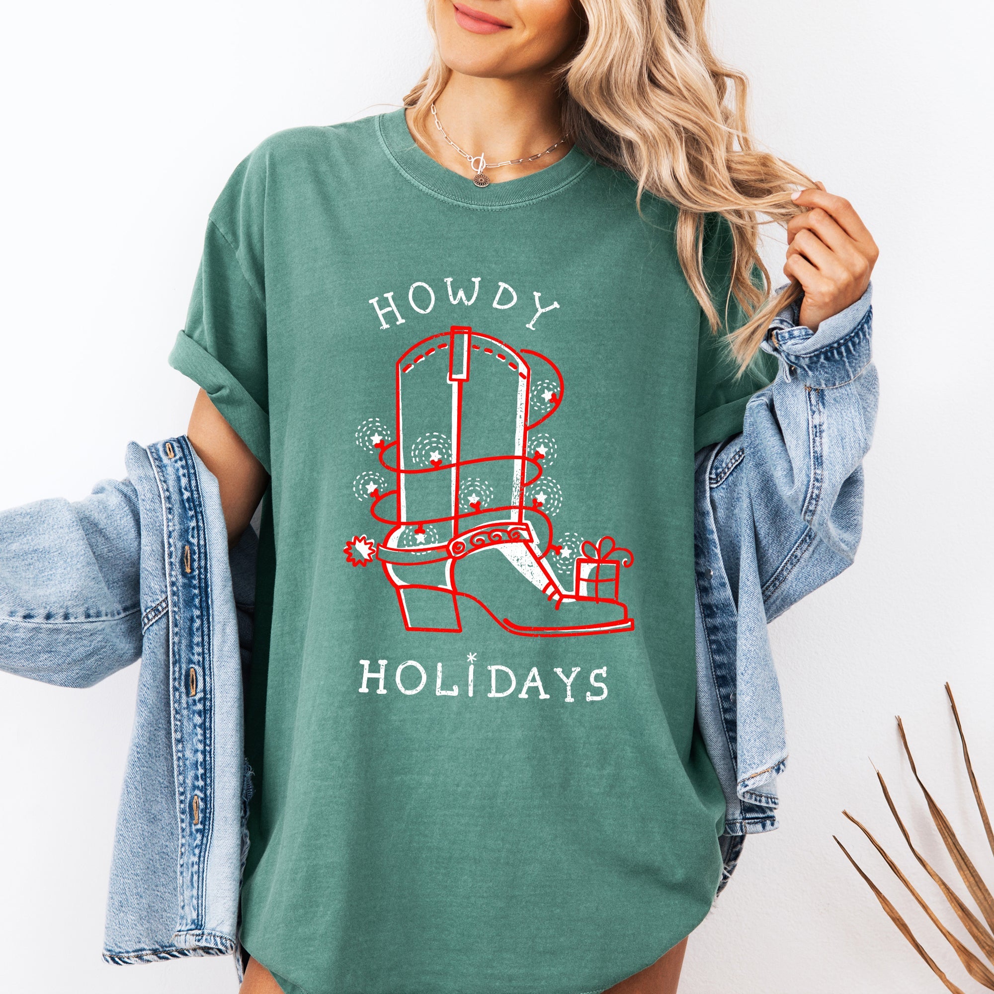 Howdy Holidays Christmas Cowboy Boot Country Western Xmas Vintage Comfort Colors Tee