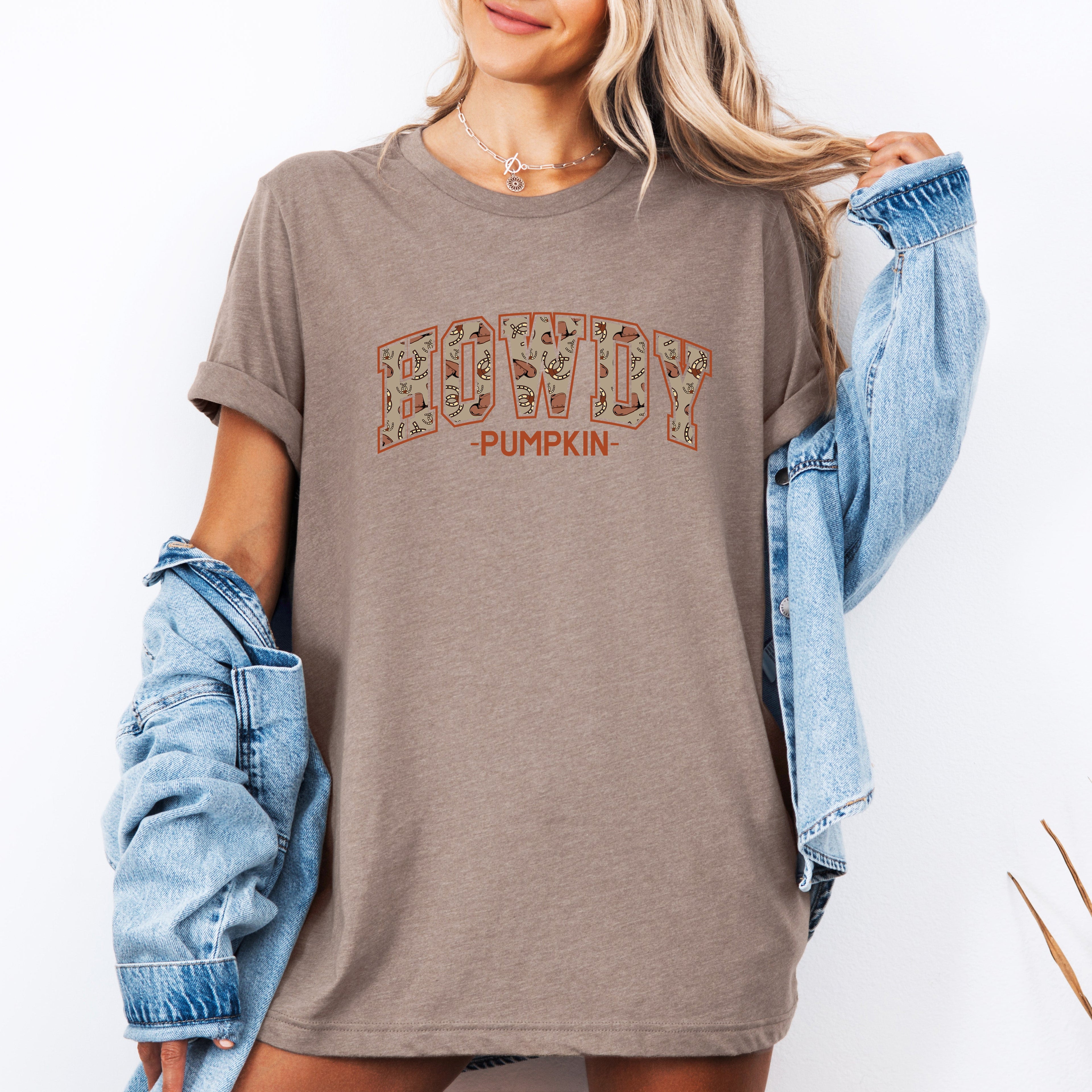 Howdy Pumpkin Varsity Graphic Tee Perfect For Thanksgiving Gatherings And Cozy Autumn Days