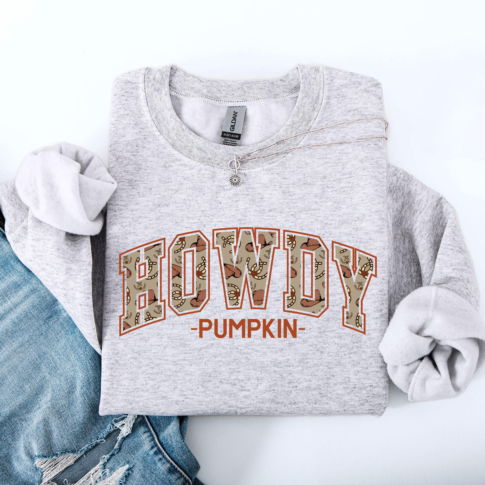 Howdy Pumpkin Varsity Collegiate Autumn Graphic Cozy Vintage For Everyday Layering Comfort Sweatshirt