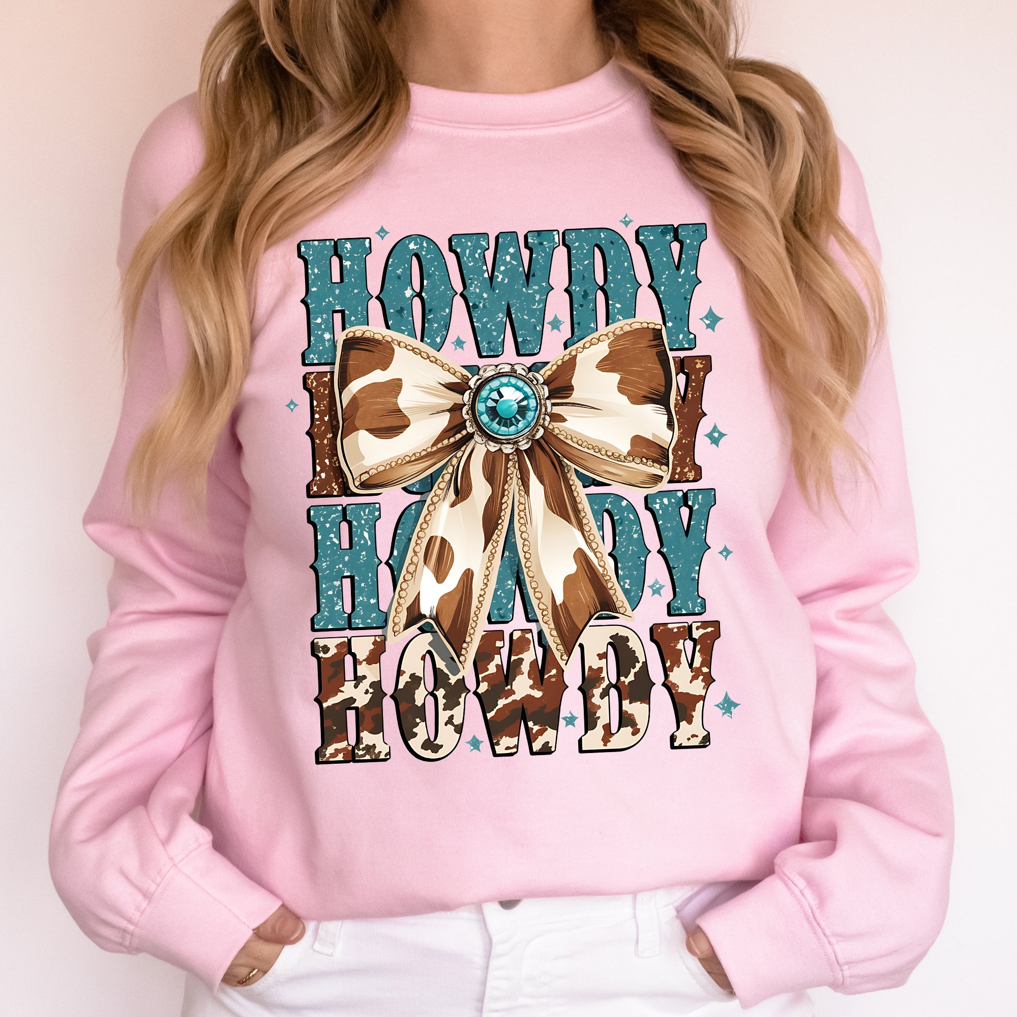 Howdy Western Cow Print Cowboy Cowgirl Country Rodeo Style Heritage Classic Western Wear Sweatshirt