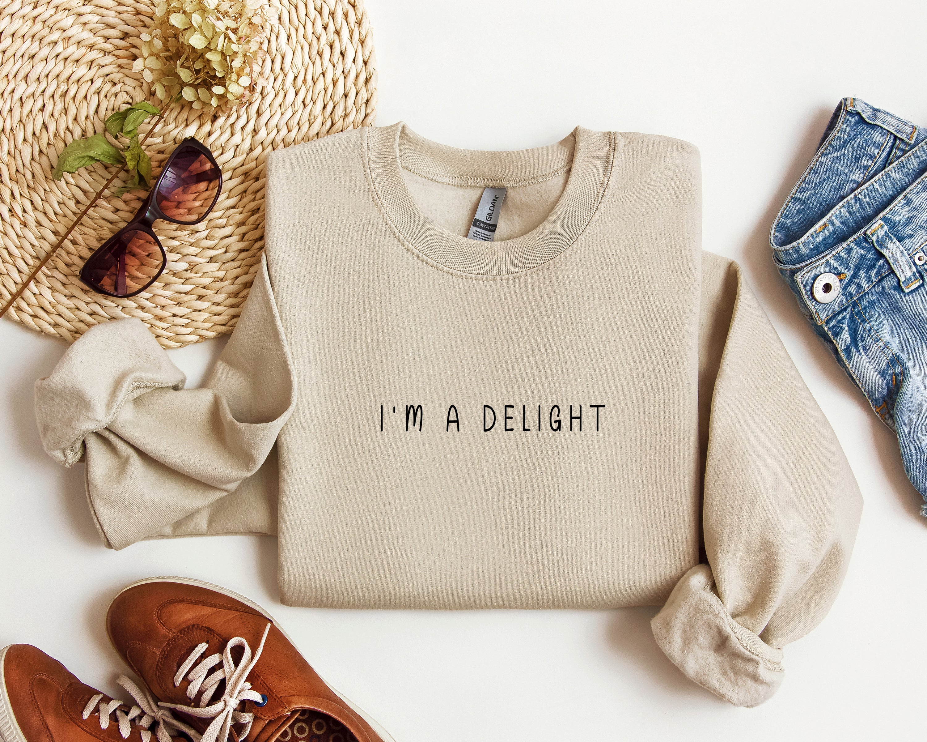 I'm A Delight Minimal Sarcastic College Humor Quote Modern Premium Graphic Sweatshirt