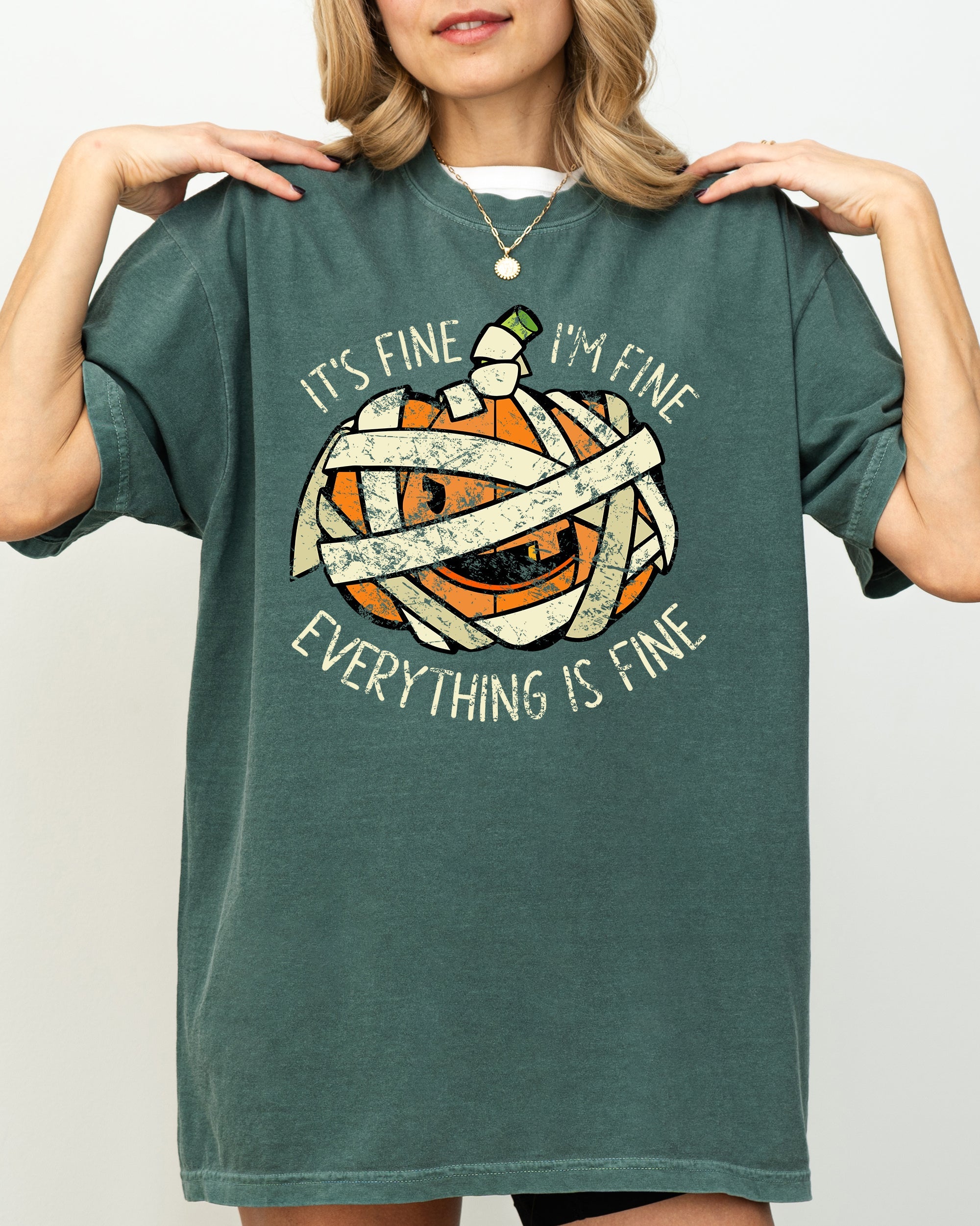 It's Fine, I'm Fine, Everything Is Fine Pumpkin Halloween Jack-O-Lantern Spooky Fall Autumn Comfort Colors Tee
