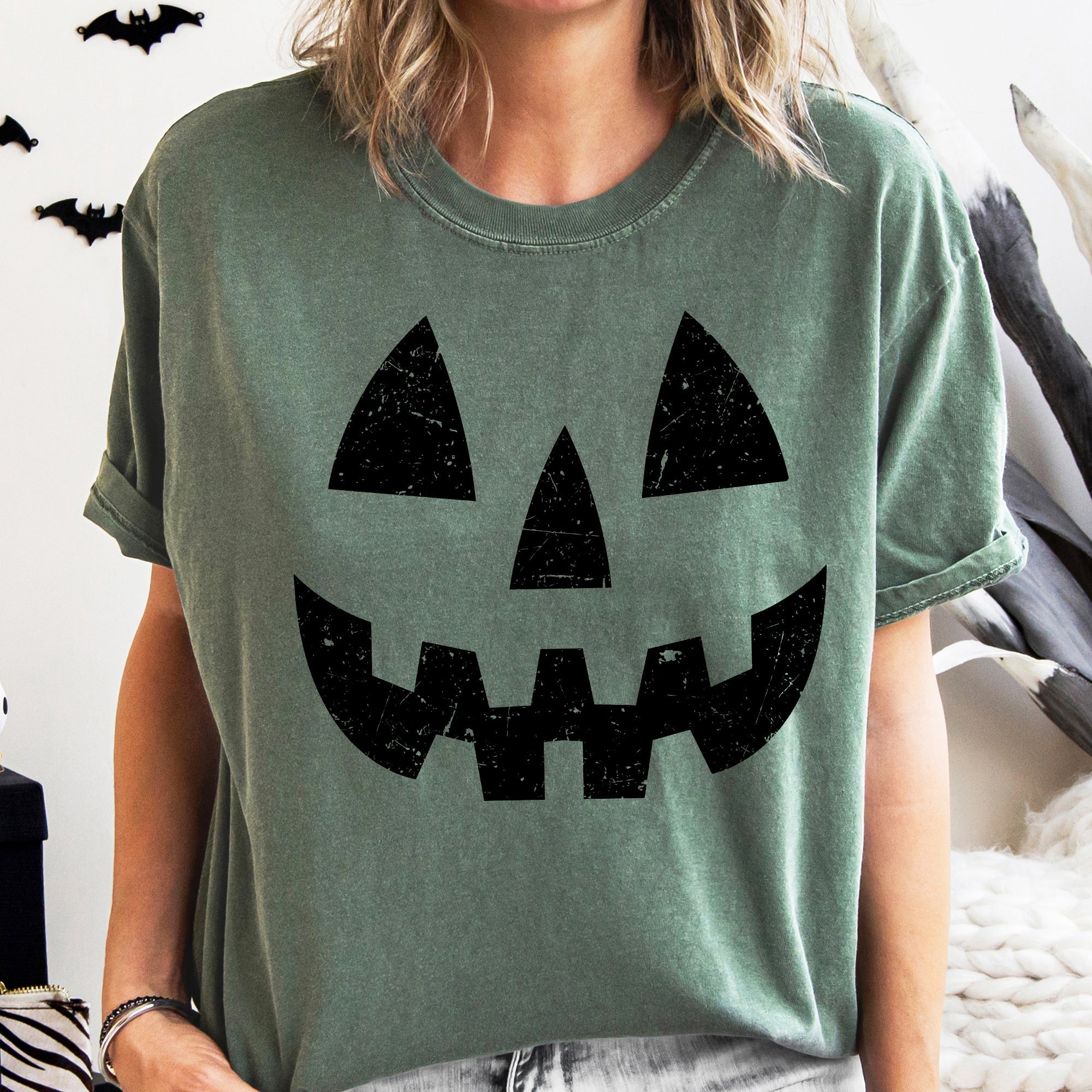 Jack-O-Lantern Halloween Spooky Trick Or Treat Witch Vintage Classic Comfort Colors Tee