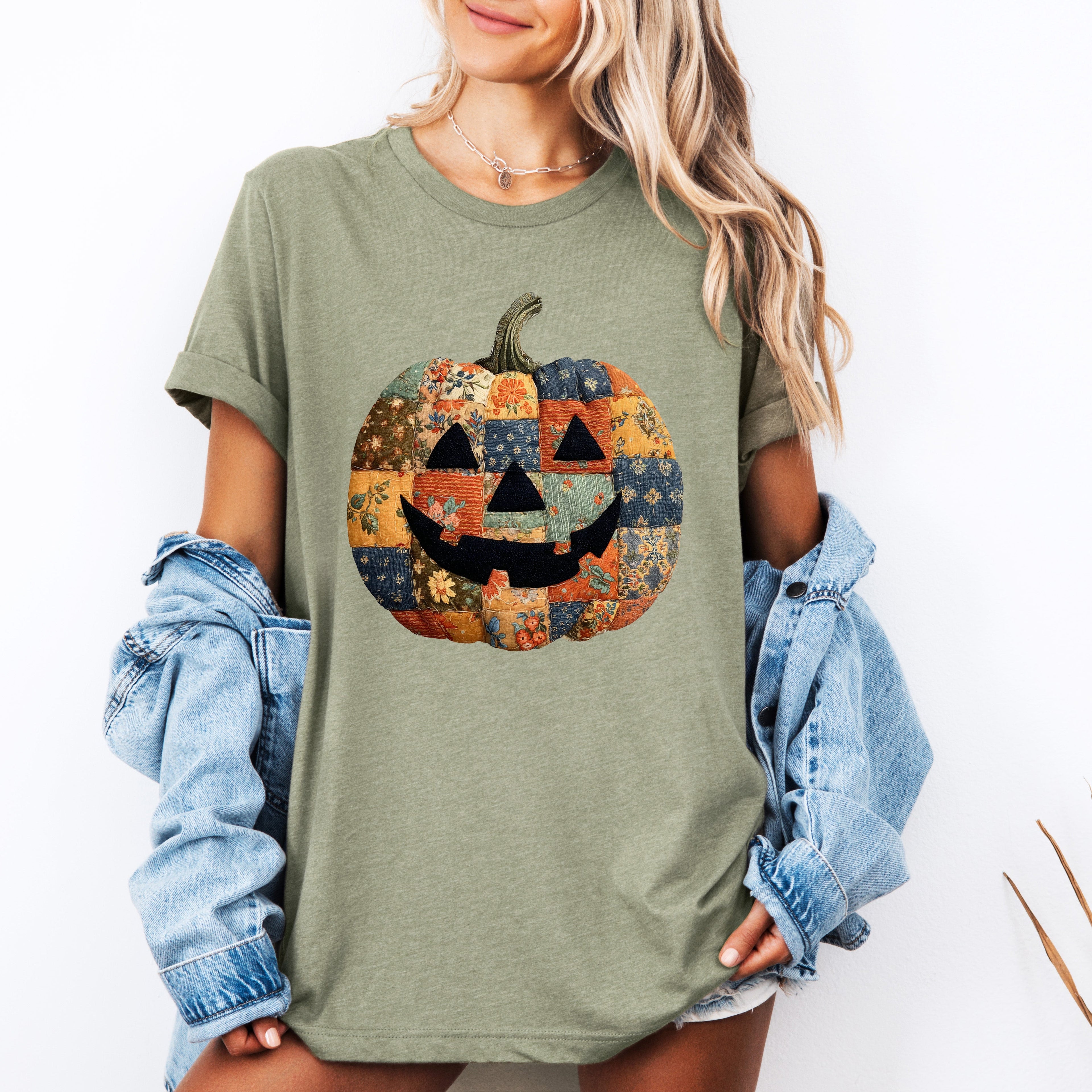 Jack-O-Lantern Faux Quilt Pumpkin Halloween Fall Autumn Vintage Cozy Decor Graphic Tee