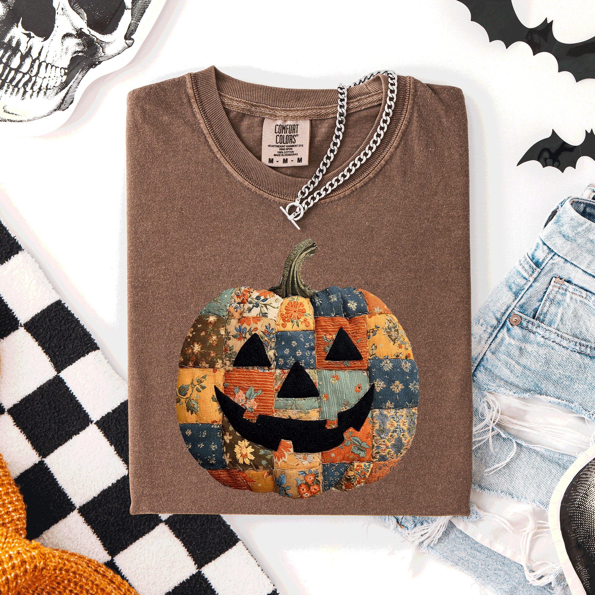 Jack O Lantern Faux Quilt Pumpkin Halloween Fall Autumn Spooky Cozy Comfort Colors Tee
