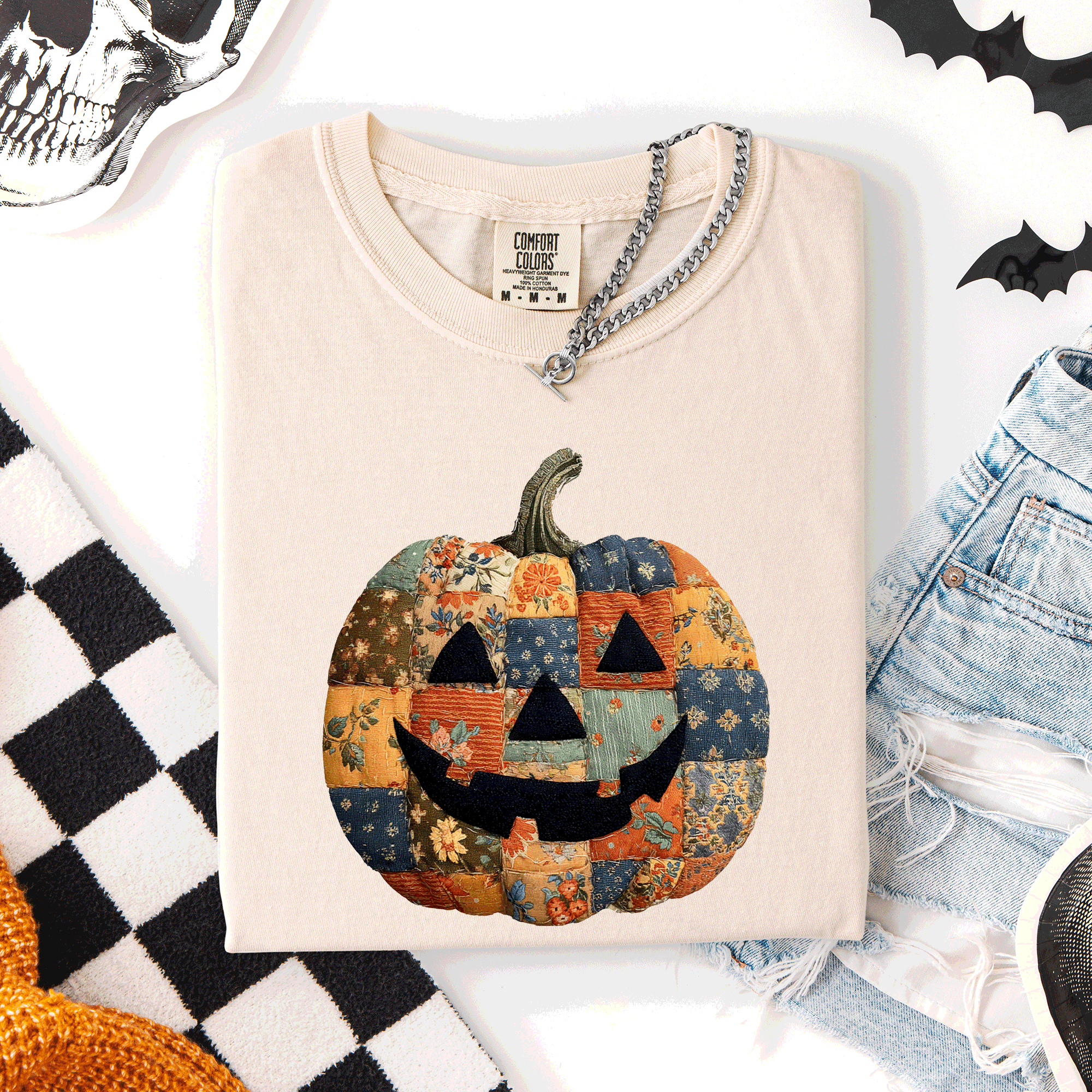 Jack O Lantern Faux Quilt Pumpkin Halloween Fall Autumn Spooky Cozy Comfort Colors Tee