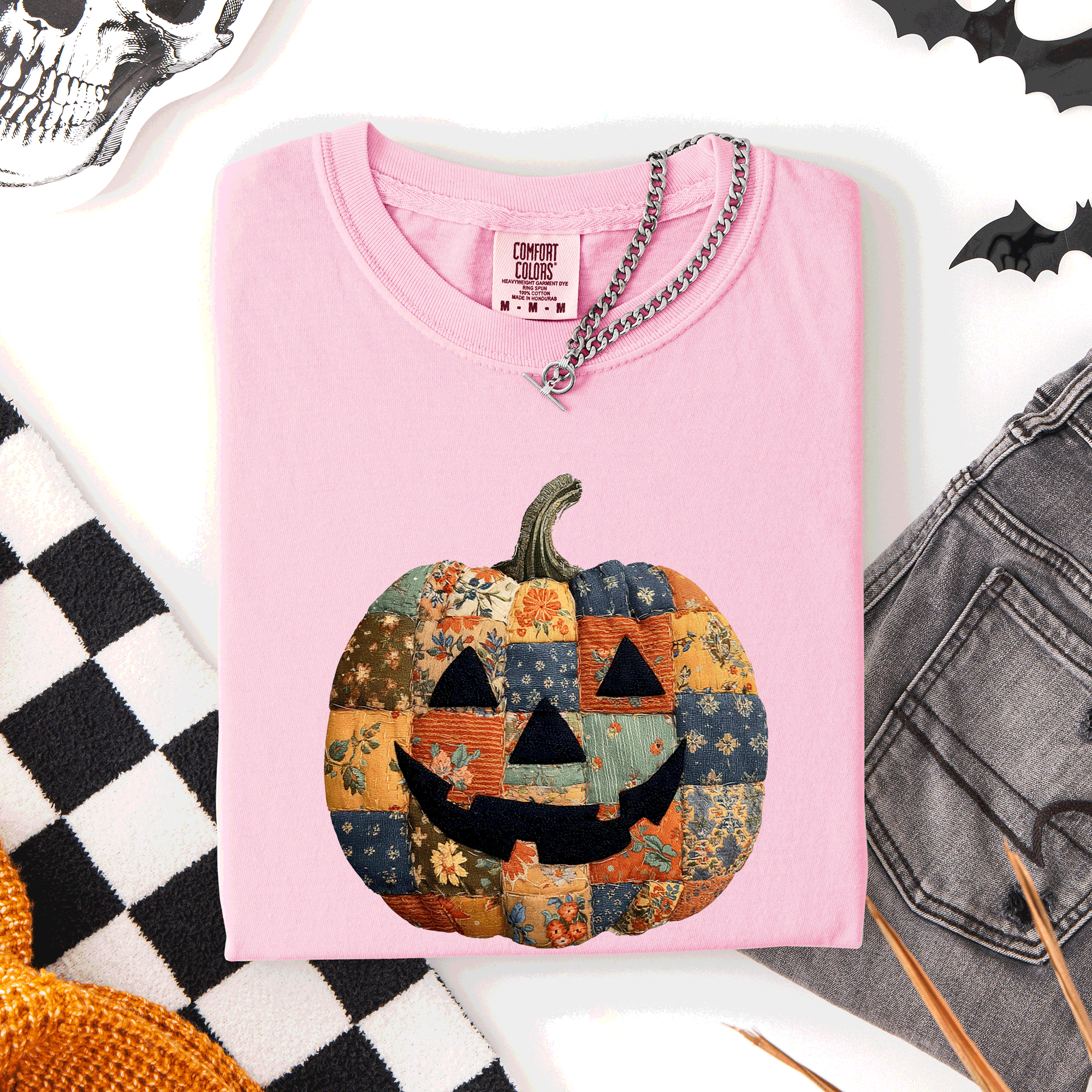 Jack O Lantern Faux Quilt Pumpkin Halloween Fall Autumn Spooky Cozy Comfort Colors Tee