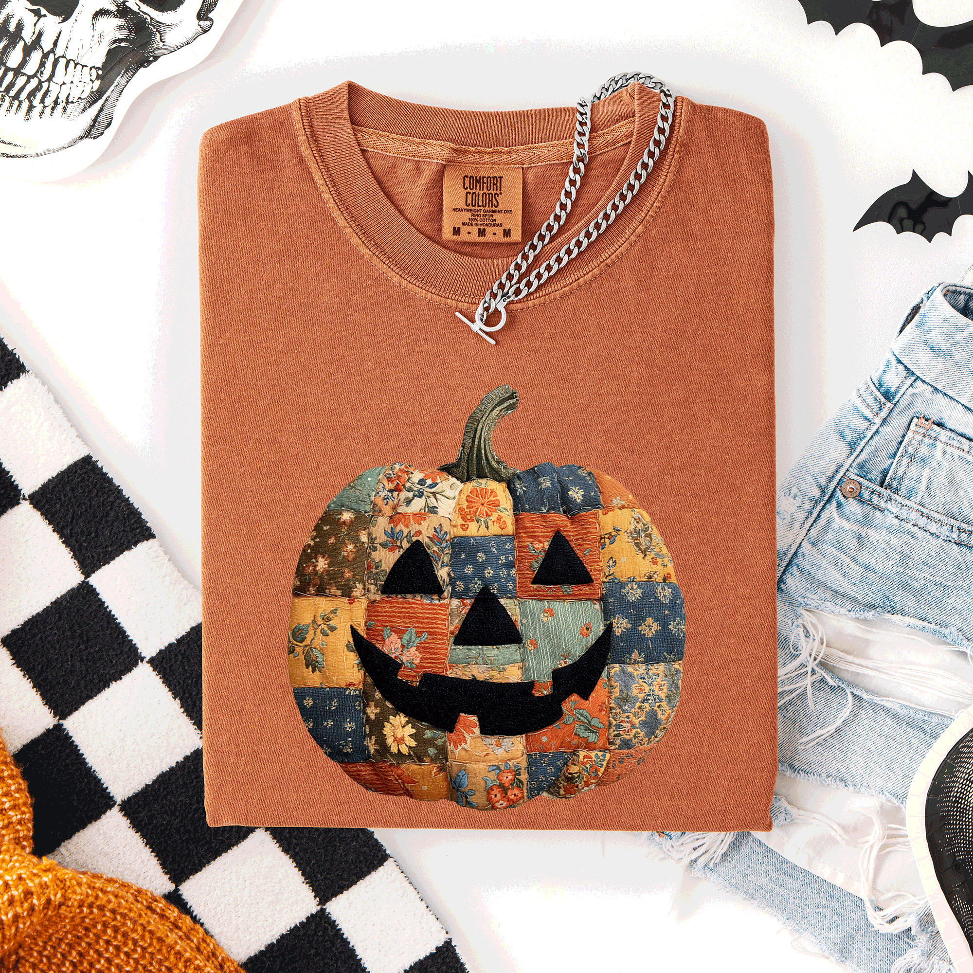Jack O Lantern Faux Quilt Pumpkin Halloween Fall Autumn Spooky Cozy Comfort Colors Tee