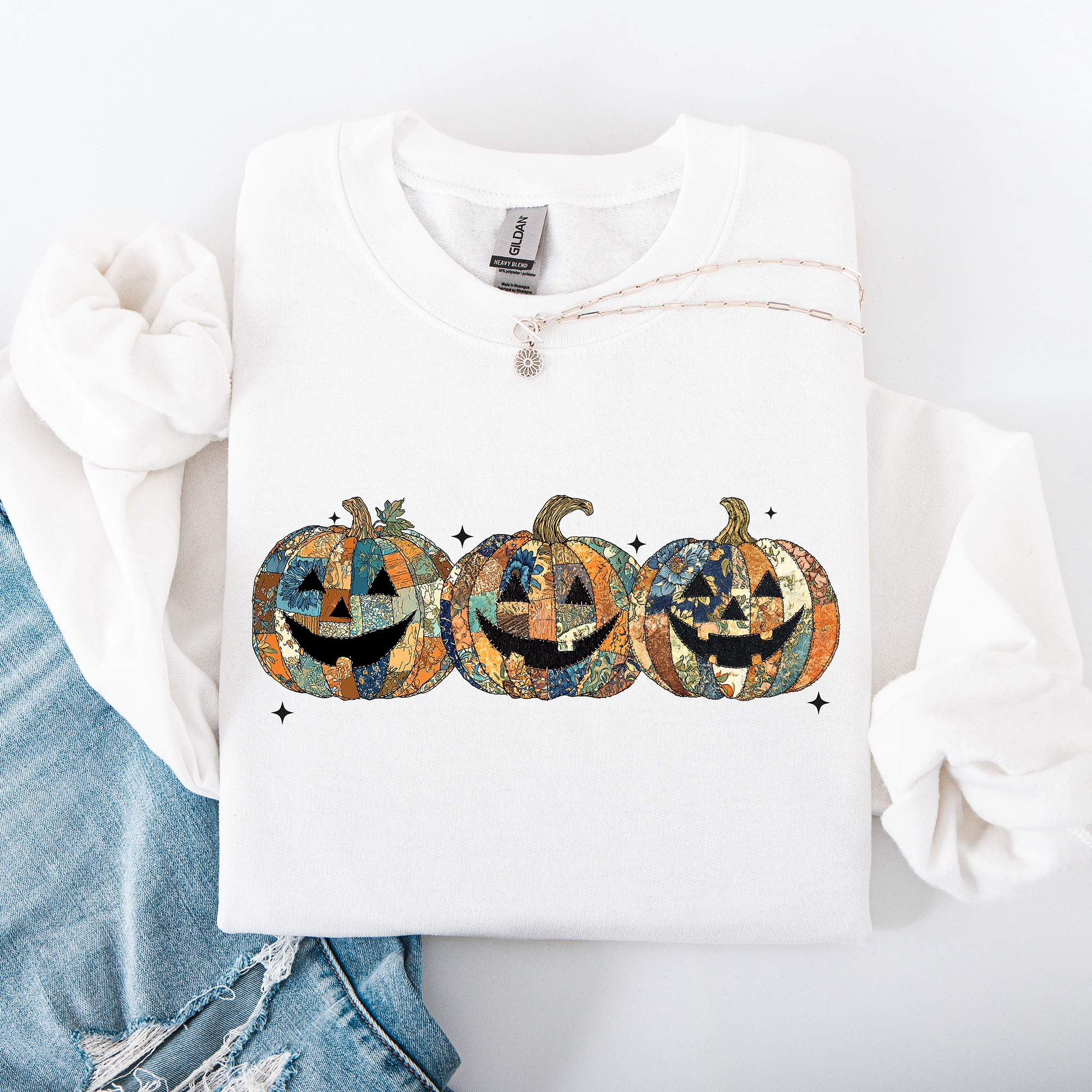 Jack O Lanterns Faux Quilt Pumpkin Halloween Autumn Festive Cozy Classic Sweatshirt