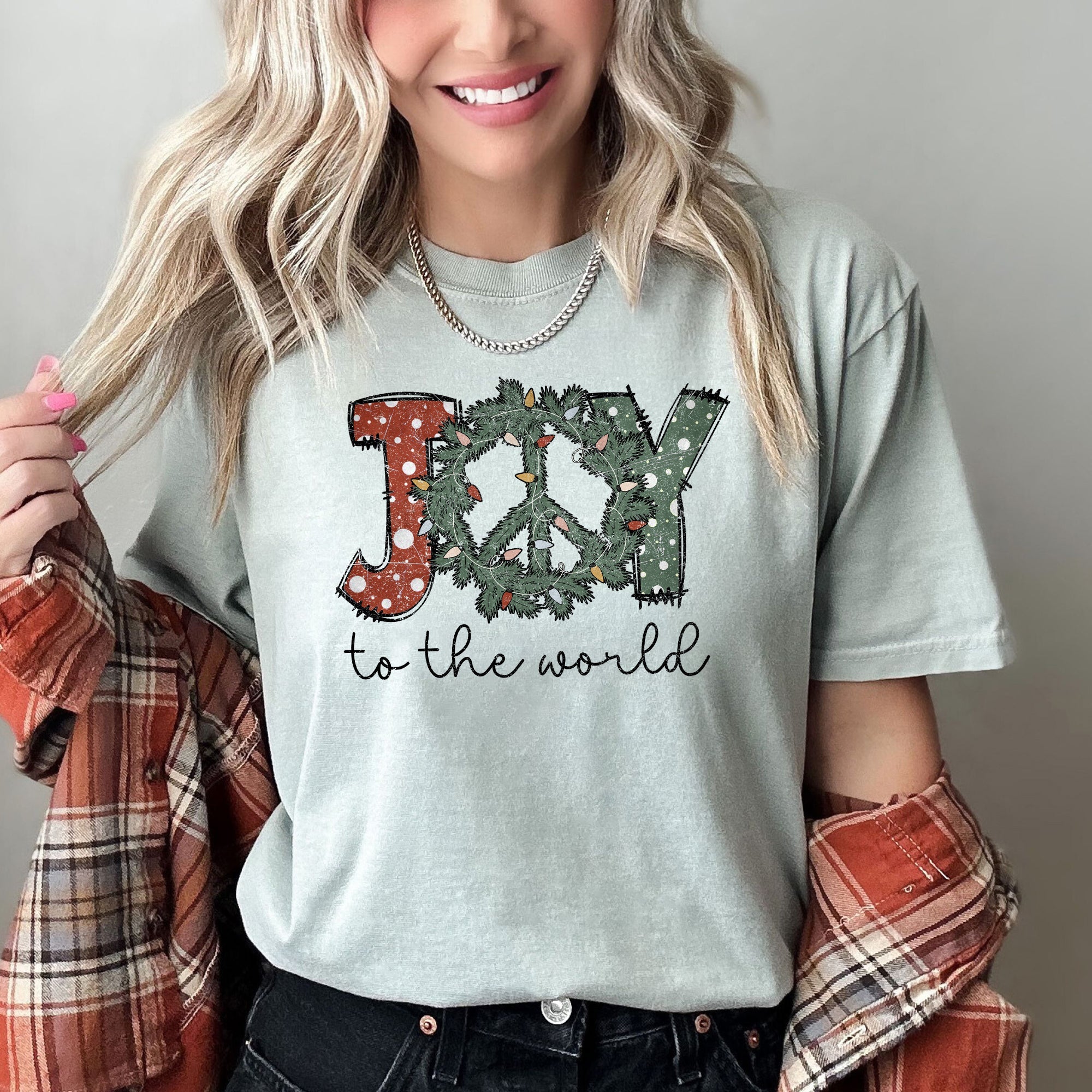 Joy To The World Peace Wreath Christmas Vintage Inspired Seasonal Edition Comfort Colors Tee