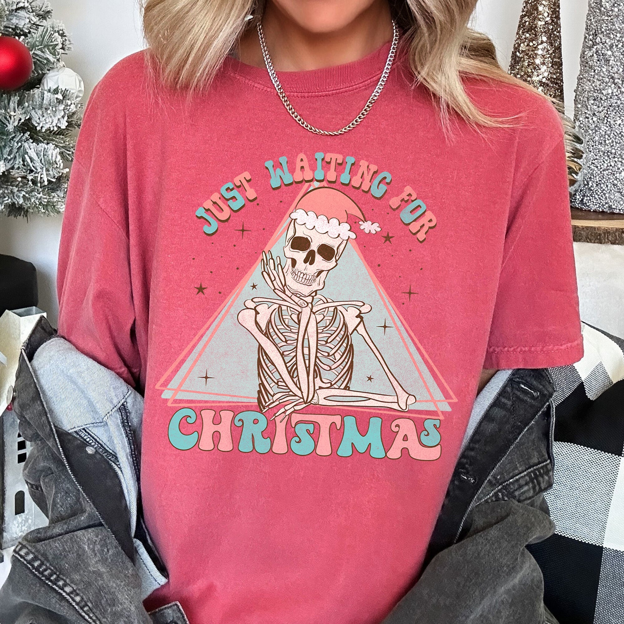 Just Waiting For Christmas Skeleton Retro Classic Graphic Artwork Comfort Colors Tee
