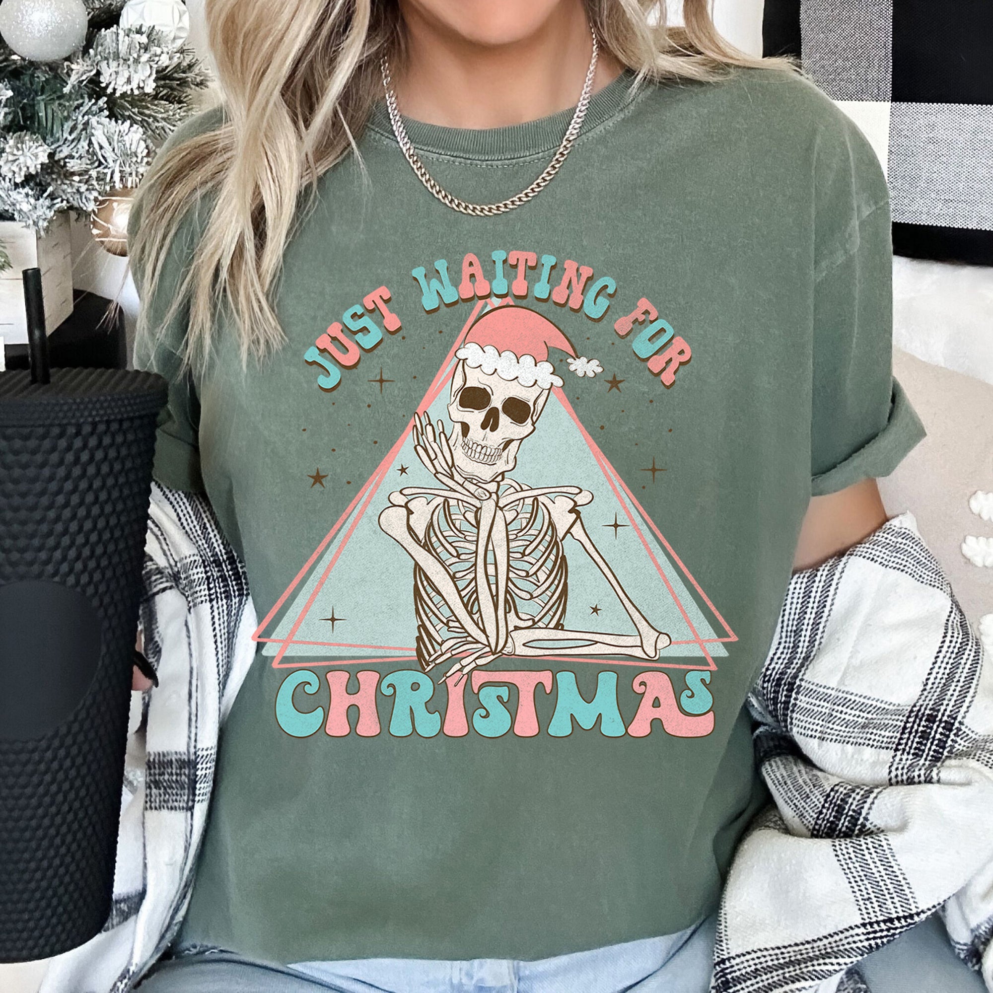 Just Waiting For Christmas Skeleton Retro Classic Graphic Artwork Comfort Colors Tee