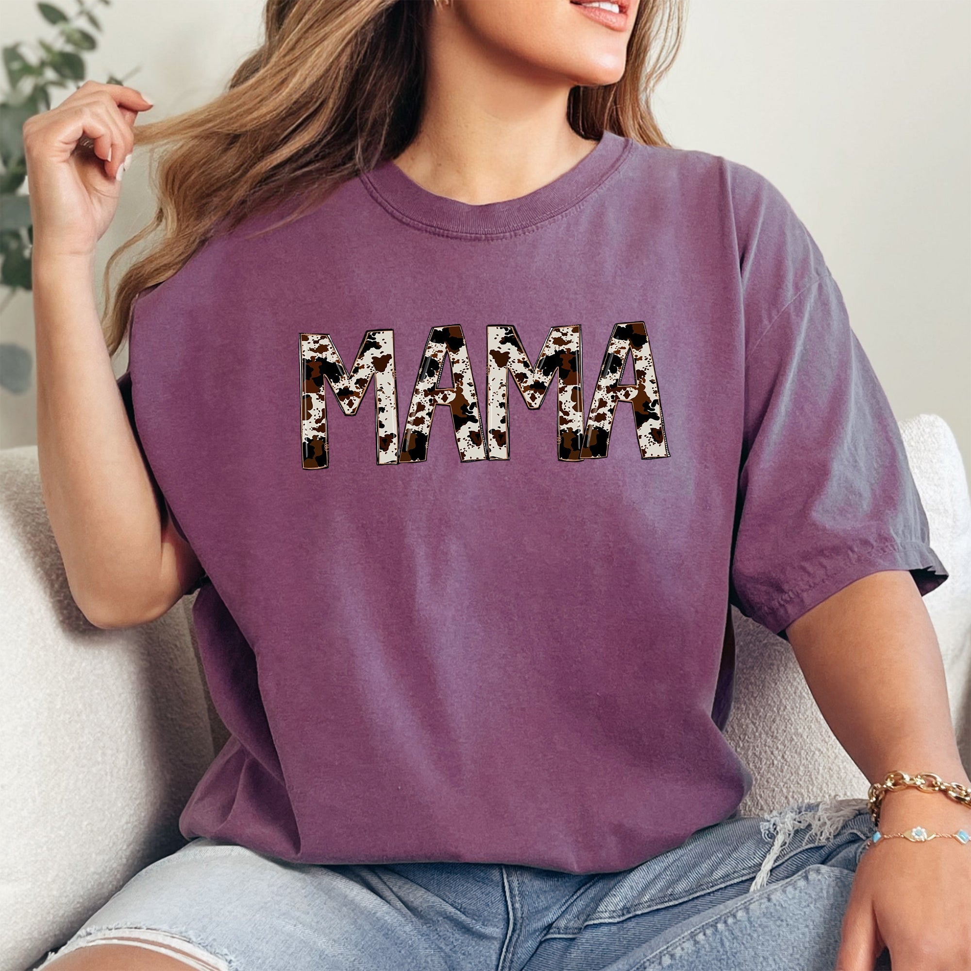 Mama Cow Print Retro Vintage Farmhouse Charm Nostalgic Artwork For Everyday Wear Comfort Colors Tee