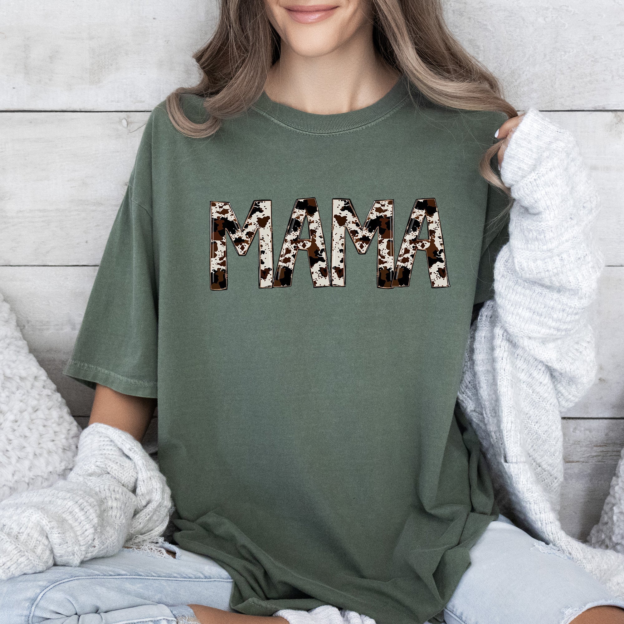 Mama Cow Print Retro Vintage Farmhouse Charm Nostalgic Artwork For Everyday Wear Comfort Colors Tee