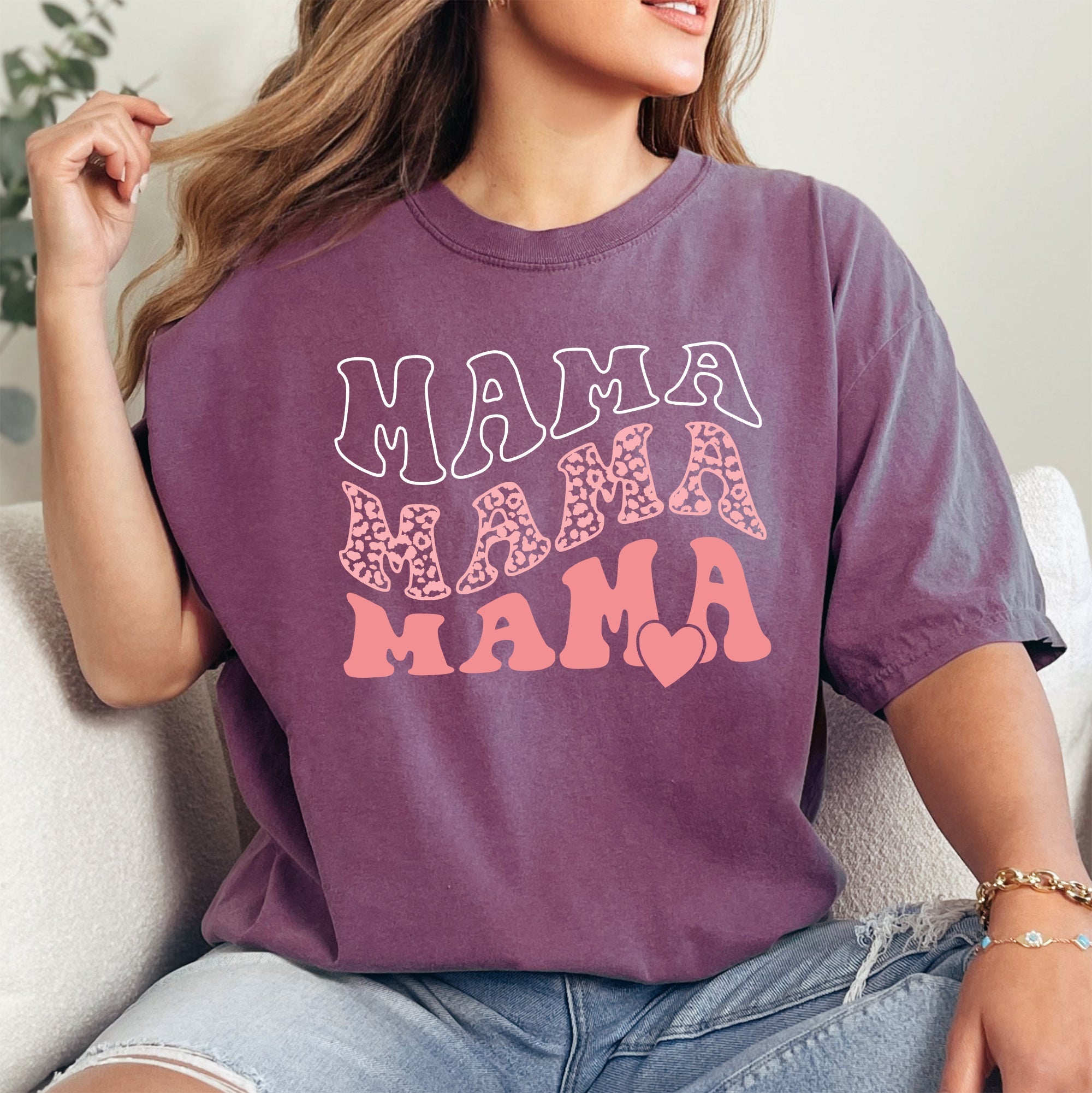 Retro Mama Vintage Inspired Classic Throwback Design For Everyday Wear Comfort Colors Tee