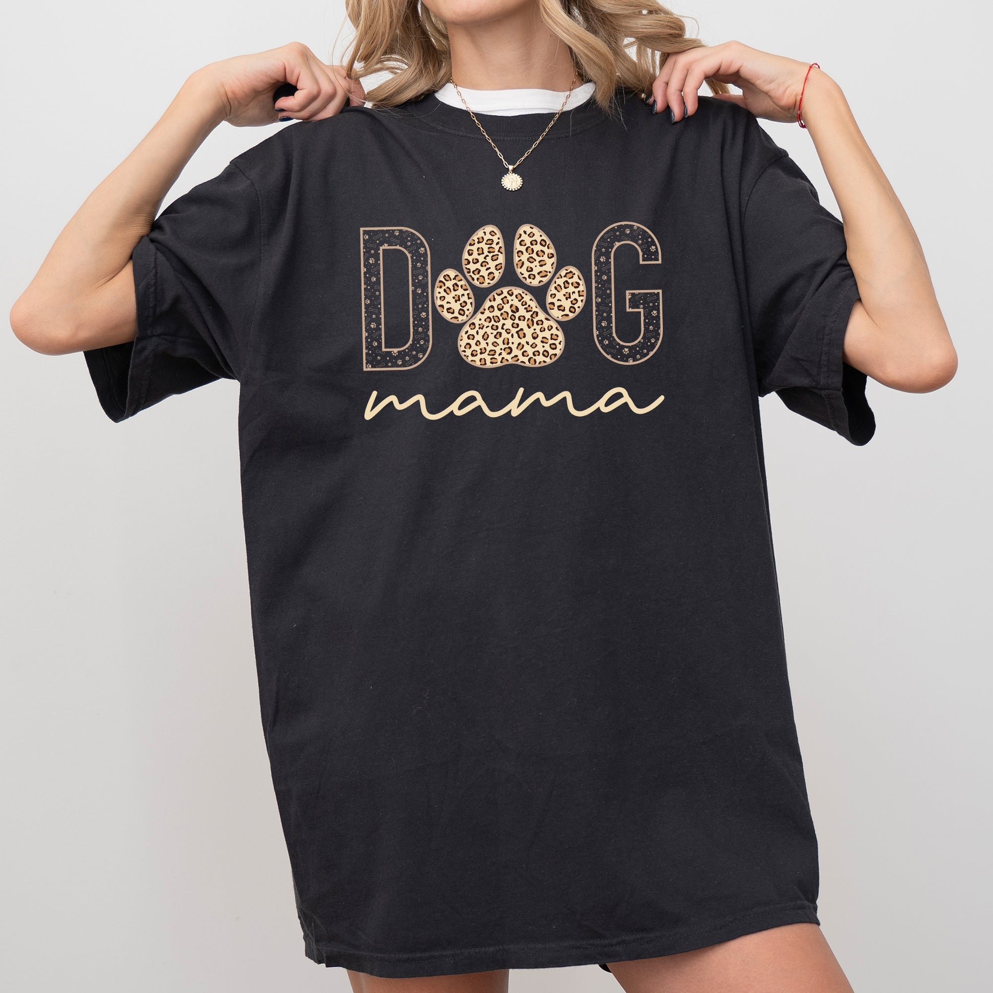 Dog Mama Retro Vintage Classic Cozy Dog Lover Art Print For Dog Parents And Friends Everywhere Comfort Colors Tee