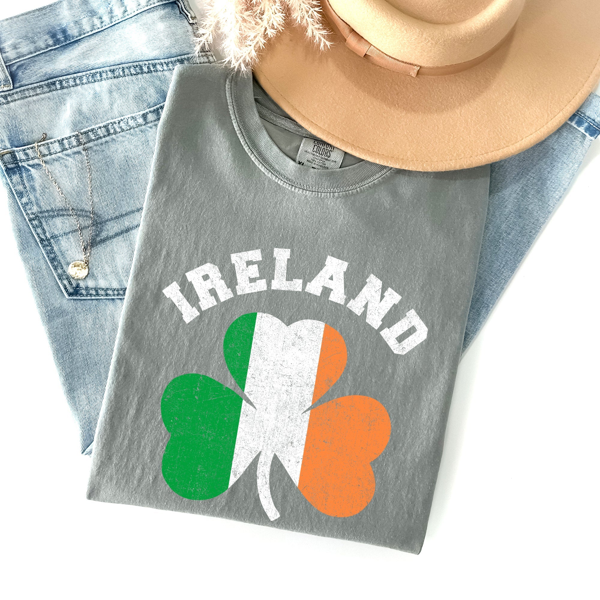 Ireland Shamrock Flag Vintage St Patrick's Day Irish Heritage Pride Comfort Colors Tee