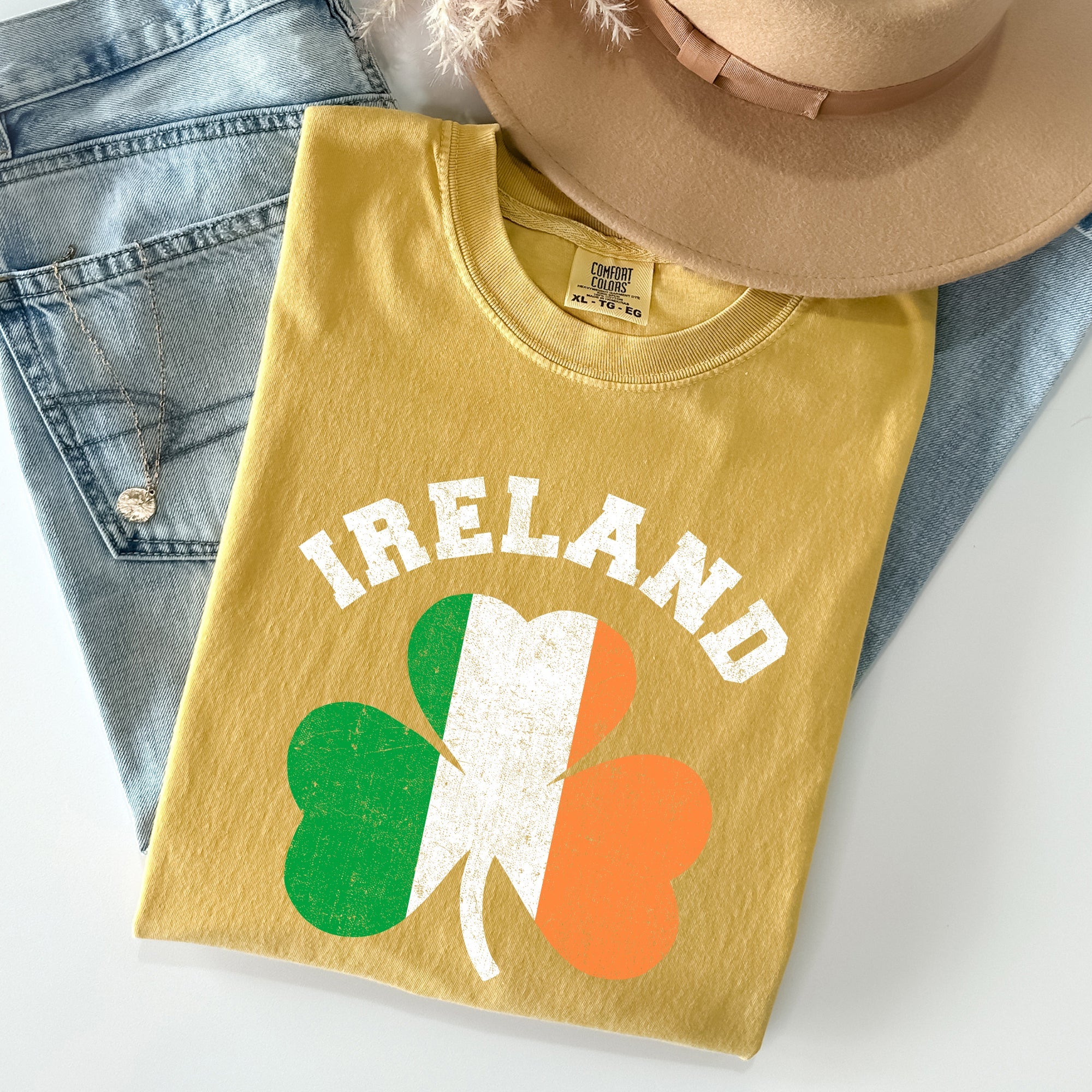 Ireland Shamrock Flag Vintage St Patrick's Day Irish Heritage Pride Comfort Colors Tee