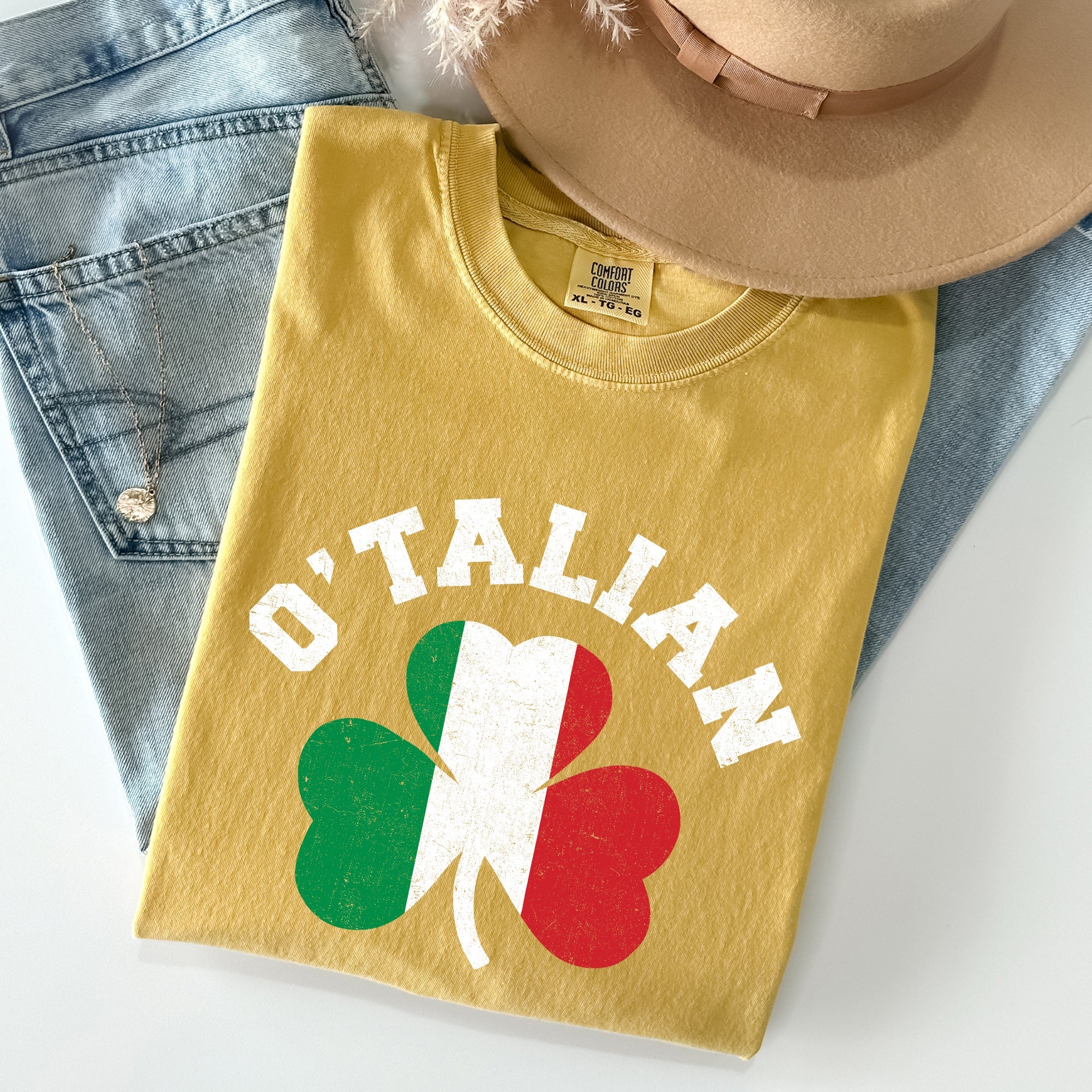 Italian Shamrock Flag Vintage St Patrick's Day Pride Edition Heritage Graphic Comfort Colors Tee