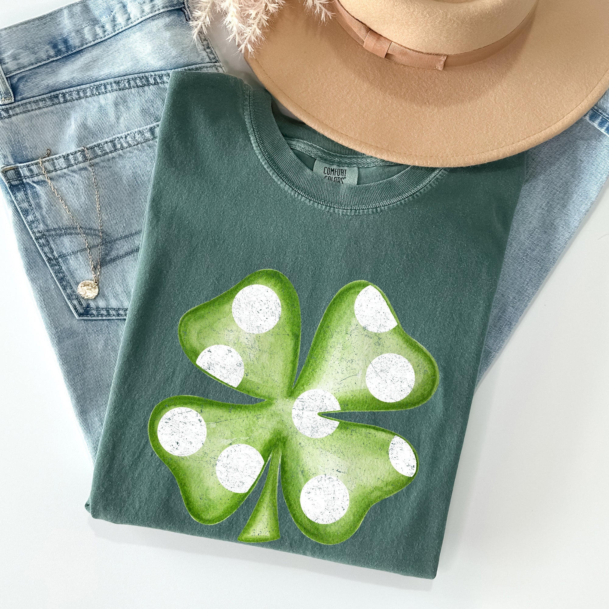 Polka Dot Shamrock Retro Vintage St Patrick's Day Celebration Comfort Colors Tee