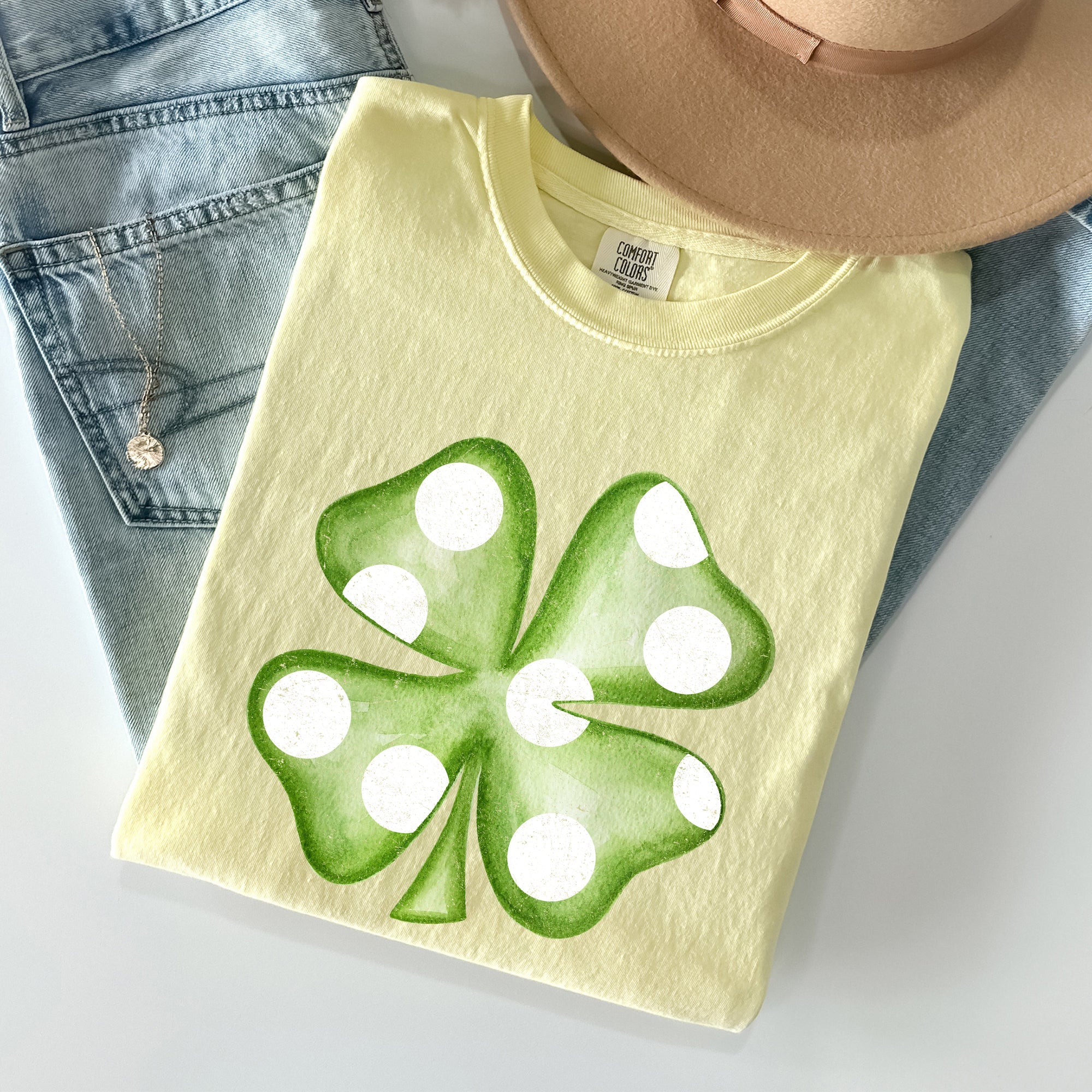 Polka Dot Shamrock Retro Vintage St Patrick's Day Celebration Comfort Colors Tee