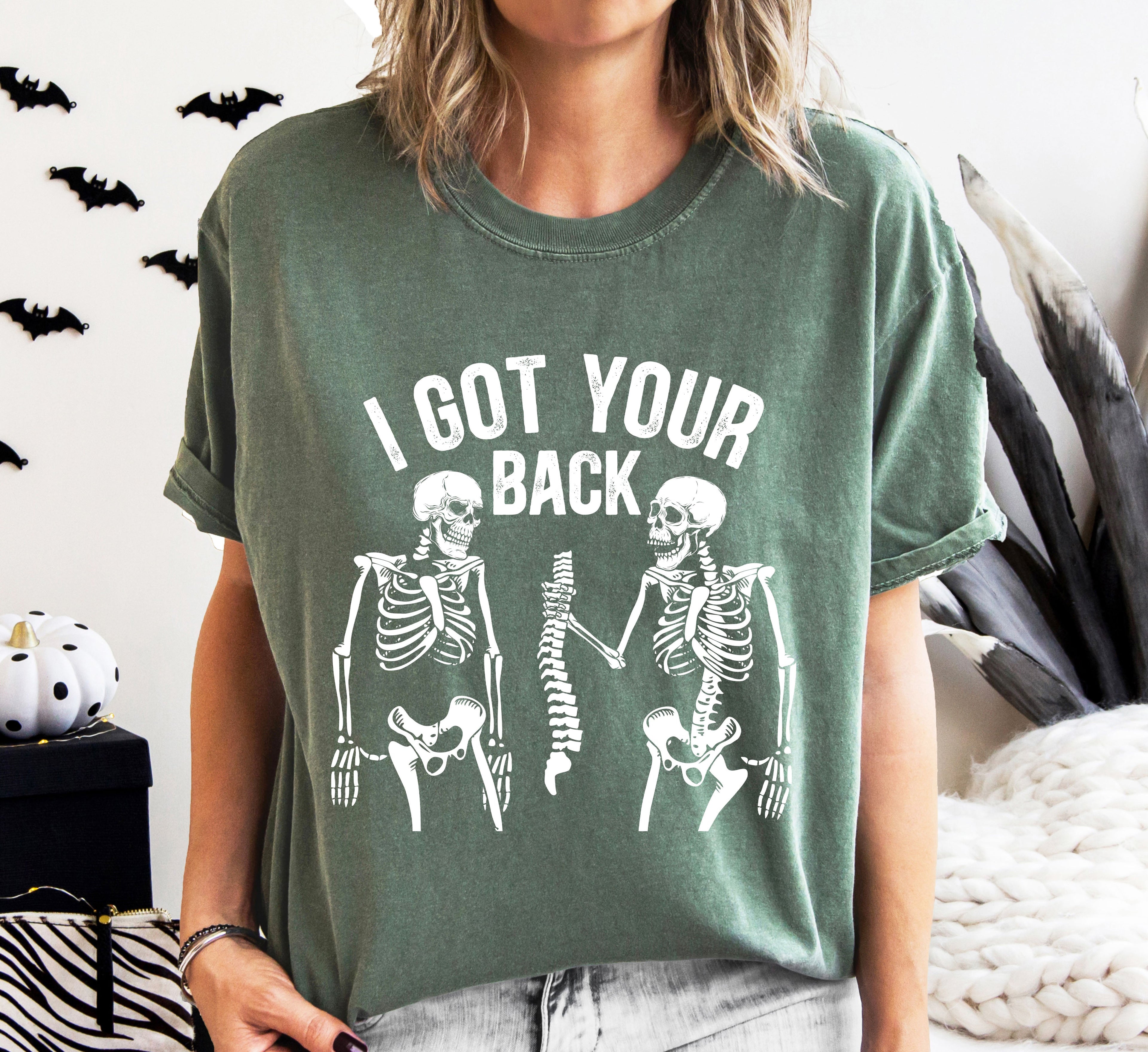 I Got Your Back Skeleton Retro Vintage Bold Graphic Skull Illustration Comfort Colors Tee
