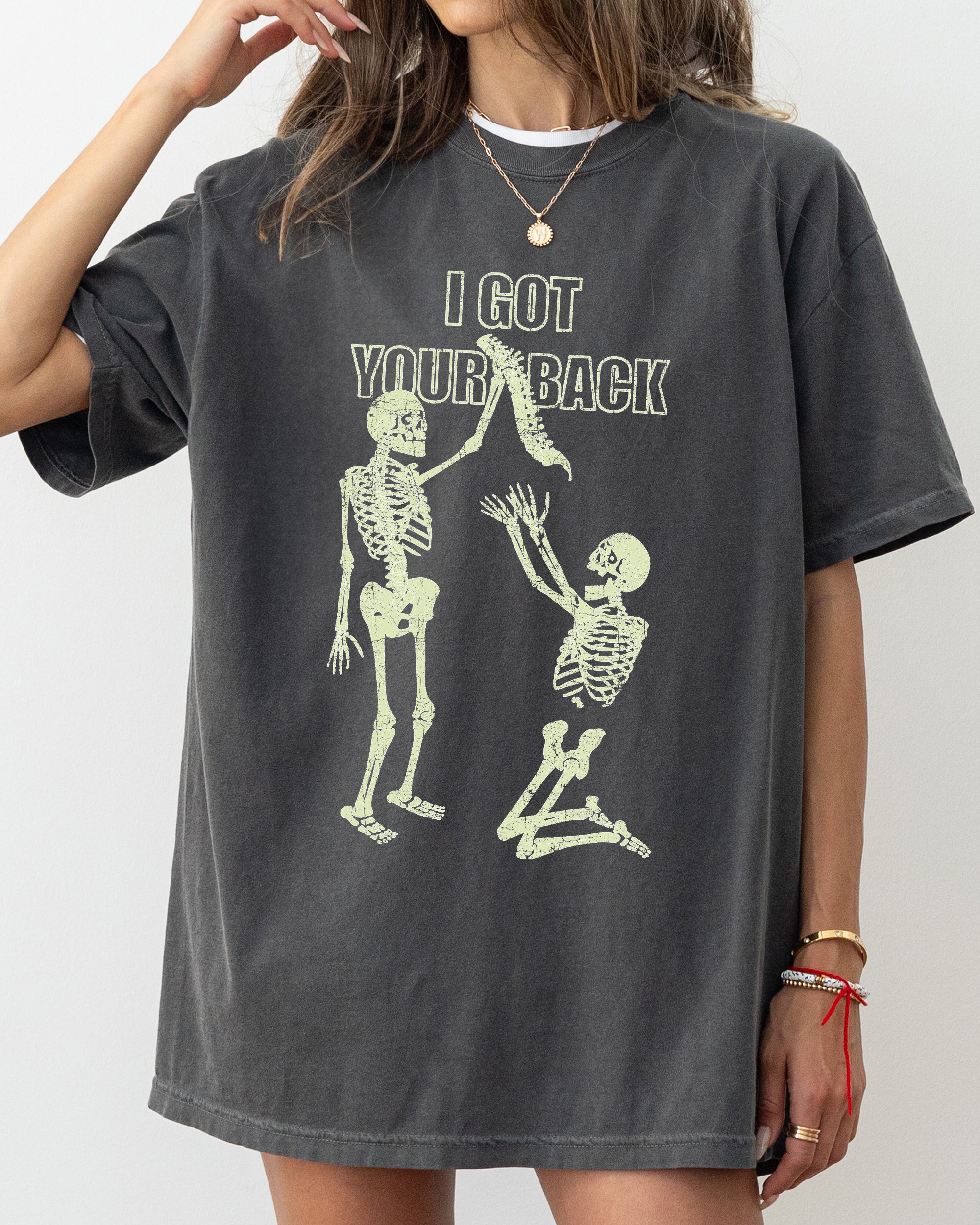 I Got Your Back Skeleton Witch Meme Halloween Spooky Vintage Gothic Graphic Comfort Colors Tee
