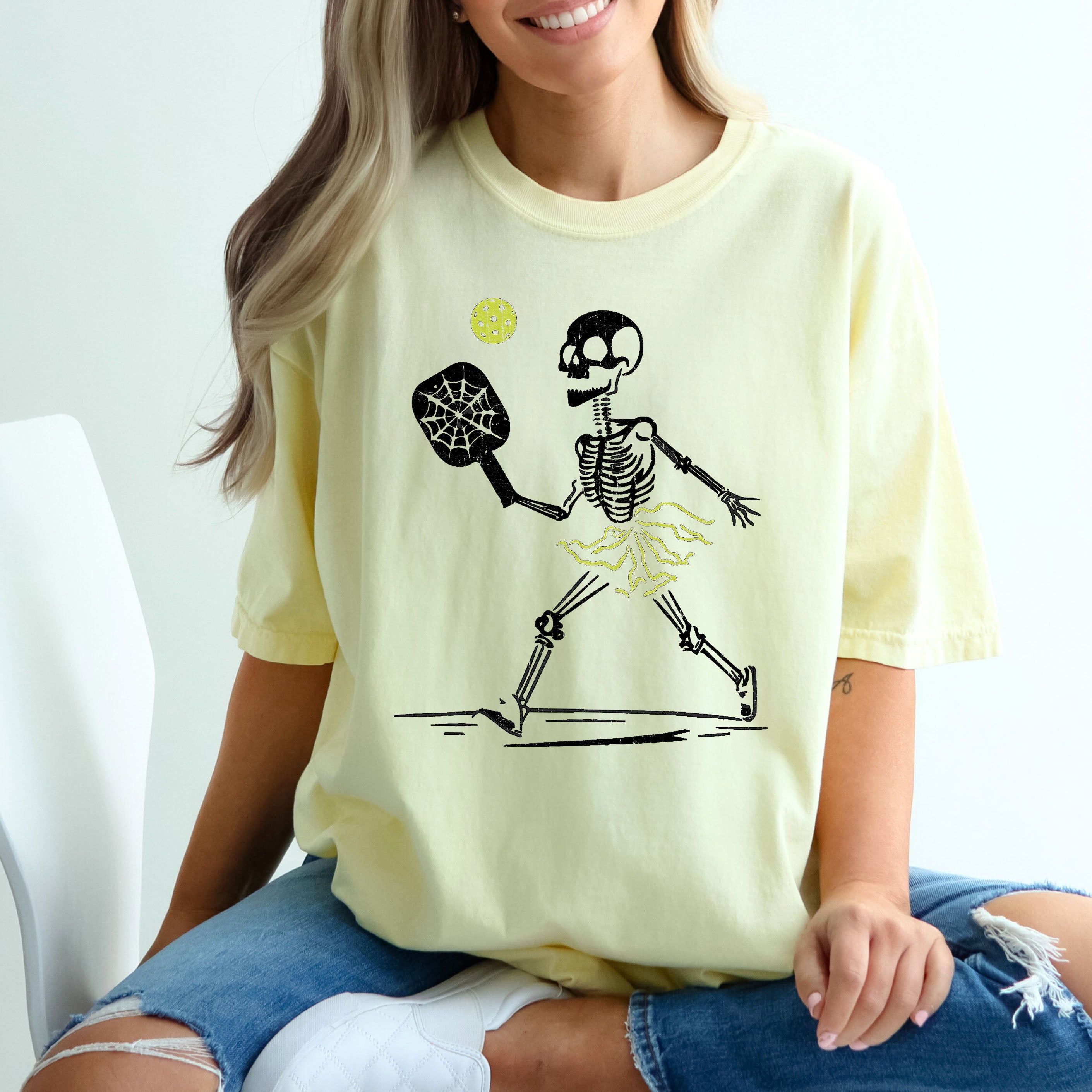 Skeleton Pickleball Funny Retro Aesthetic Vintage Classic Limited Edition Comfort Colors Tee