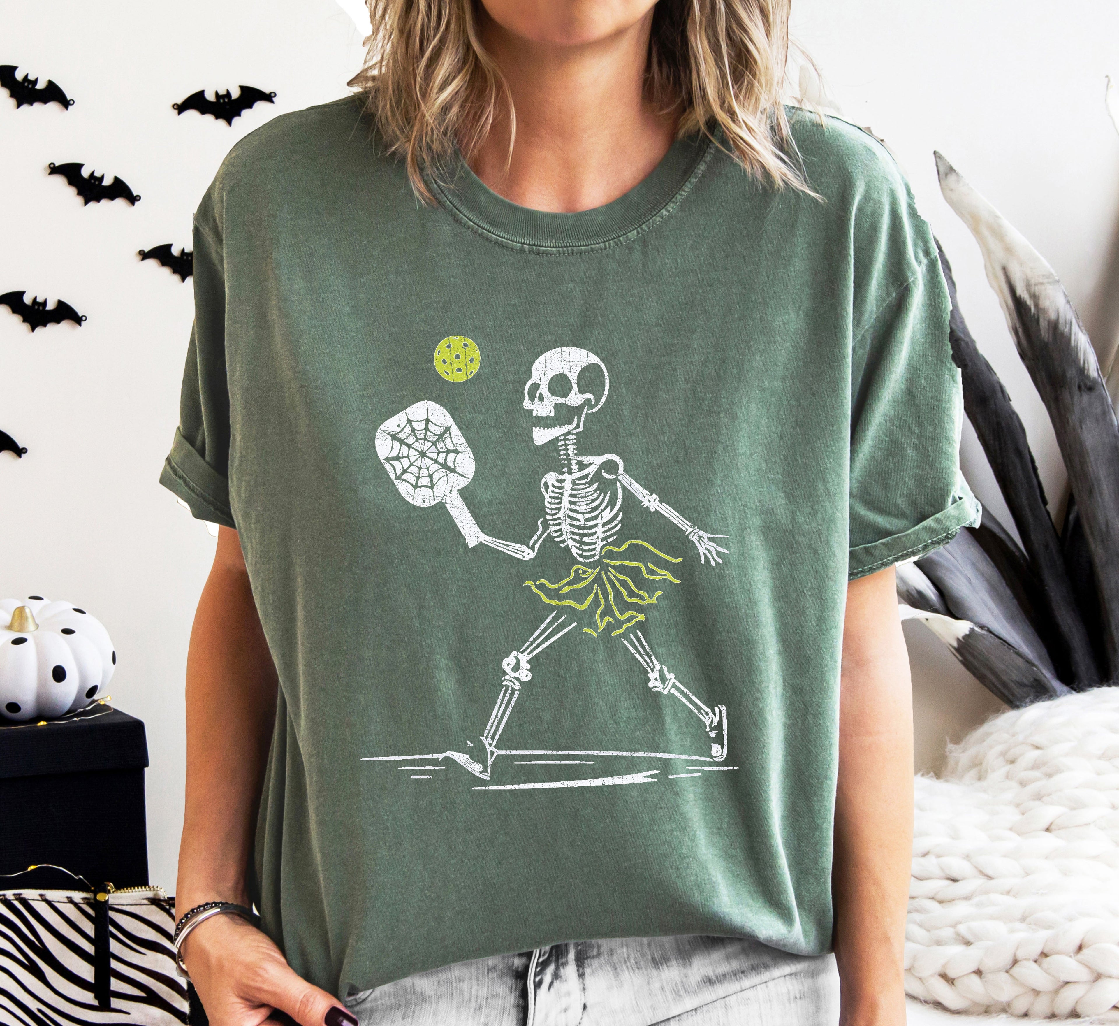 Skeleton Pickleball Funny Retro Aesthetic Vintage Classic Limited Edition Comfort Colors Tee