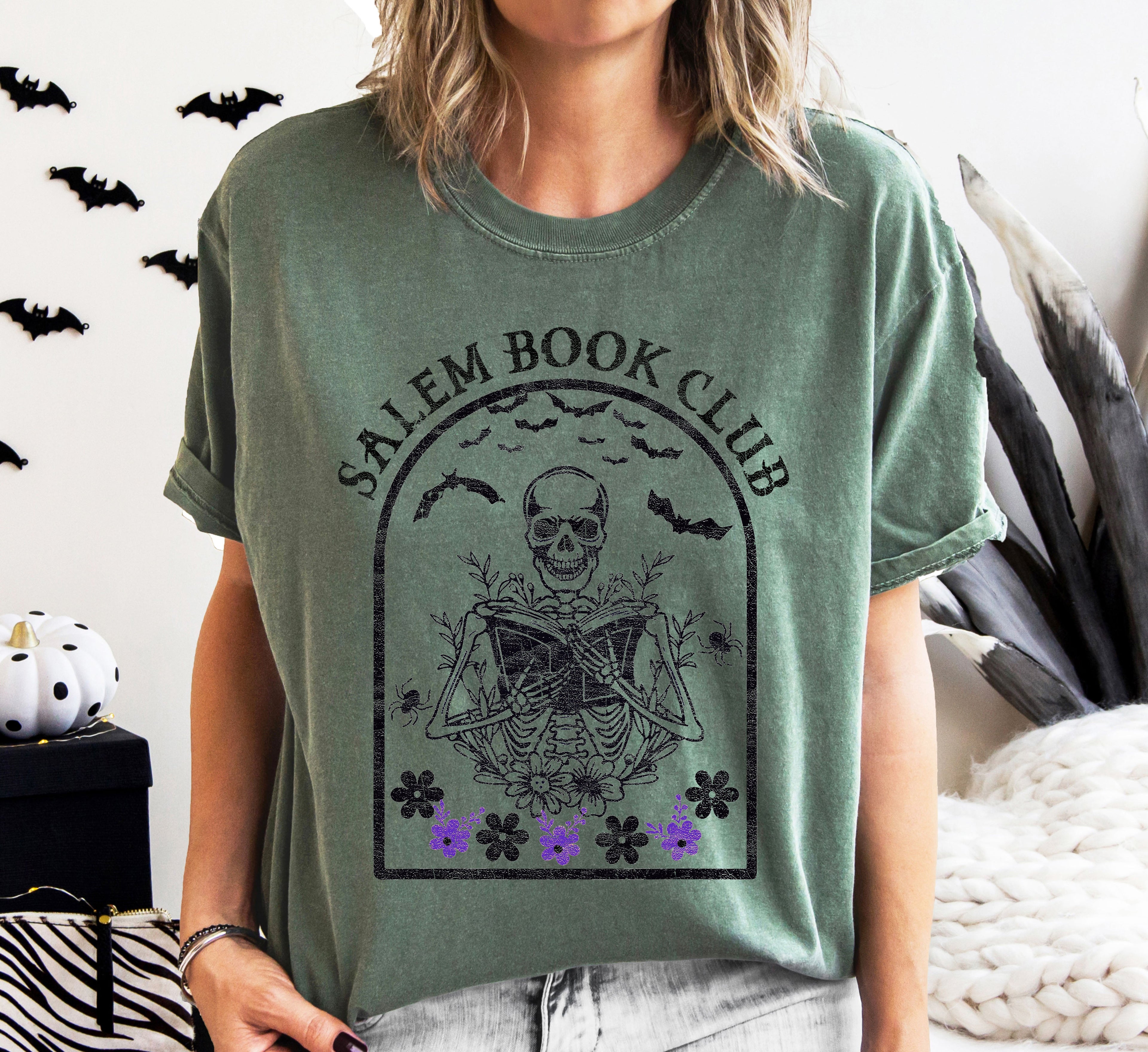 Salem Book Club Funny Skeleton Retro Aesthetic Vintage Graphic Comfort Colors Tee