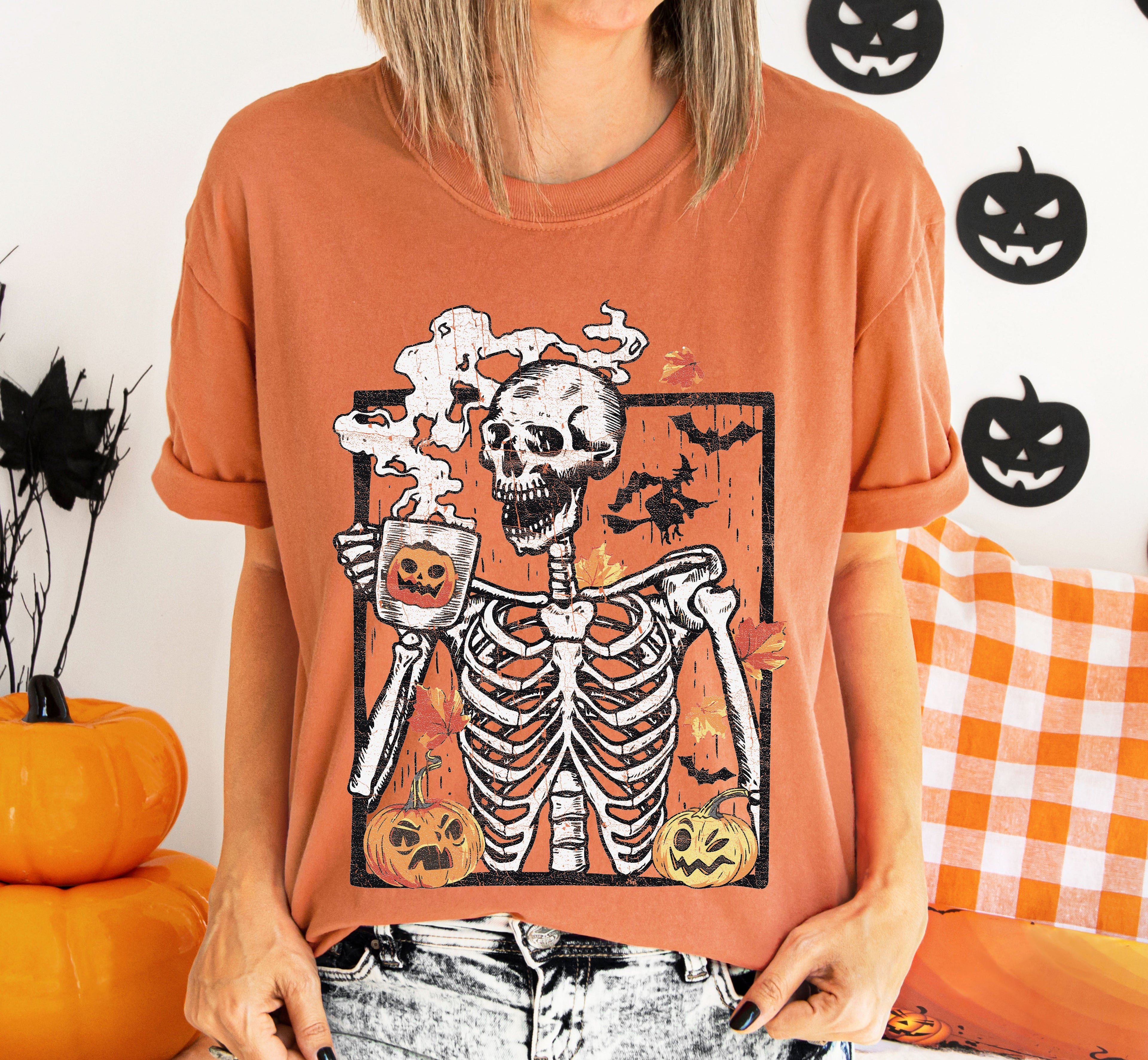 Coffee Lover Skeleton Mom Retro Vintage Brew Geek Heartwarming Portrait Comfort Colors Tee