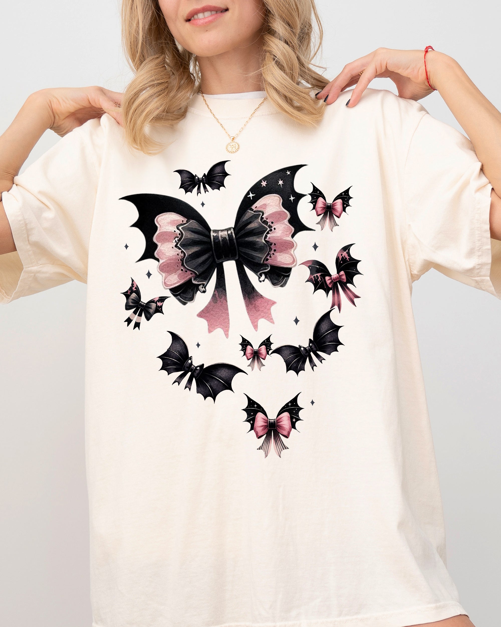 Flying Bats Bow Ribbon Ghost Vintage Western Witch Aesthetic Meme Halloween Costume Comfort Colors Tee