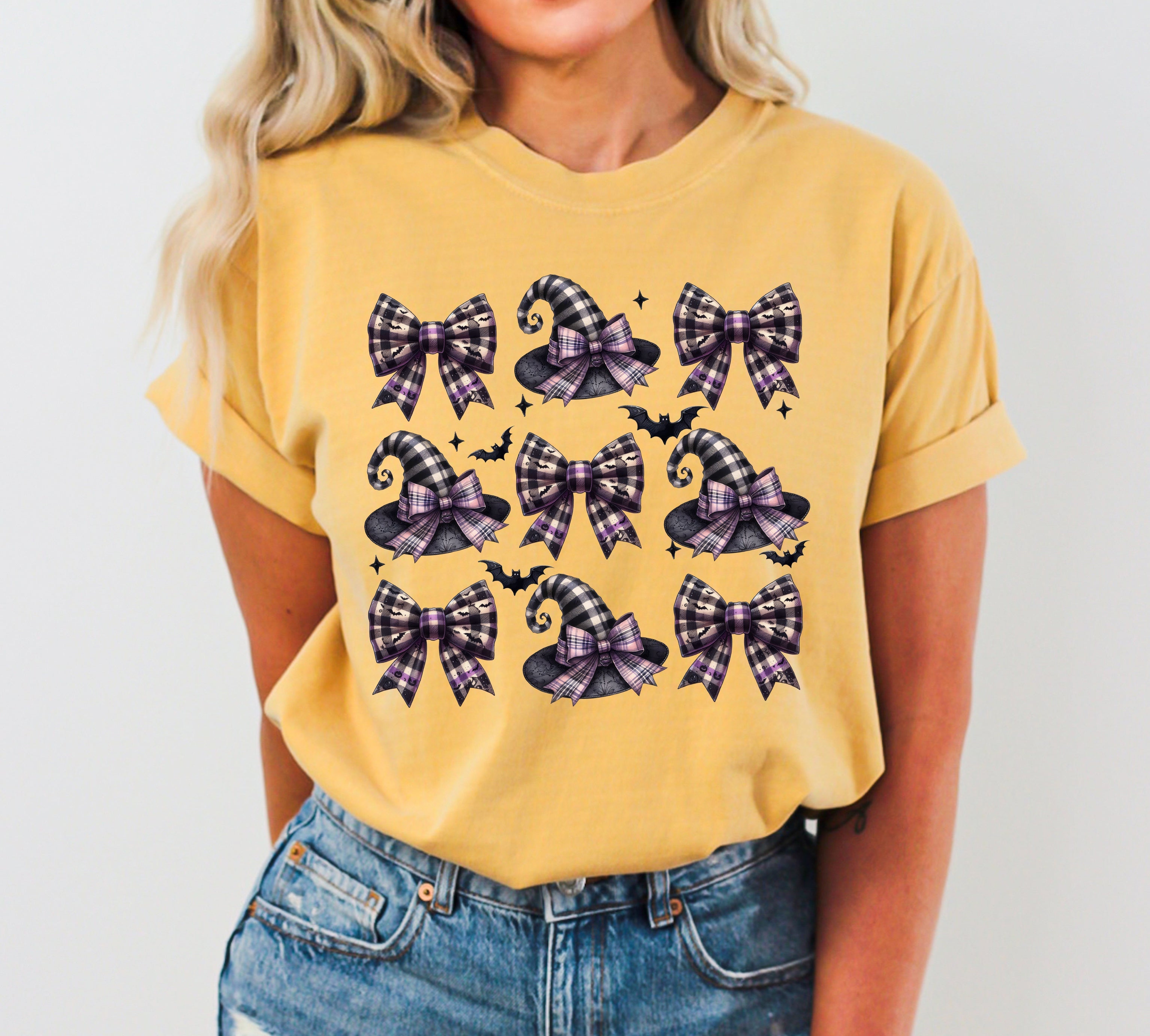 Retro Checkered Bow Coquette Vintage Western Witch Aesthetic Meme Halloween Costume Comfort Colors Tee